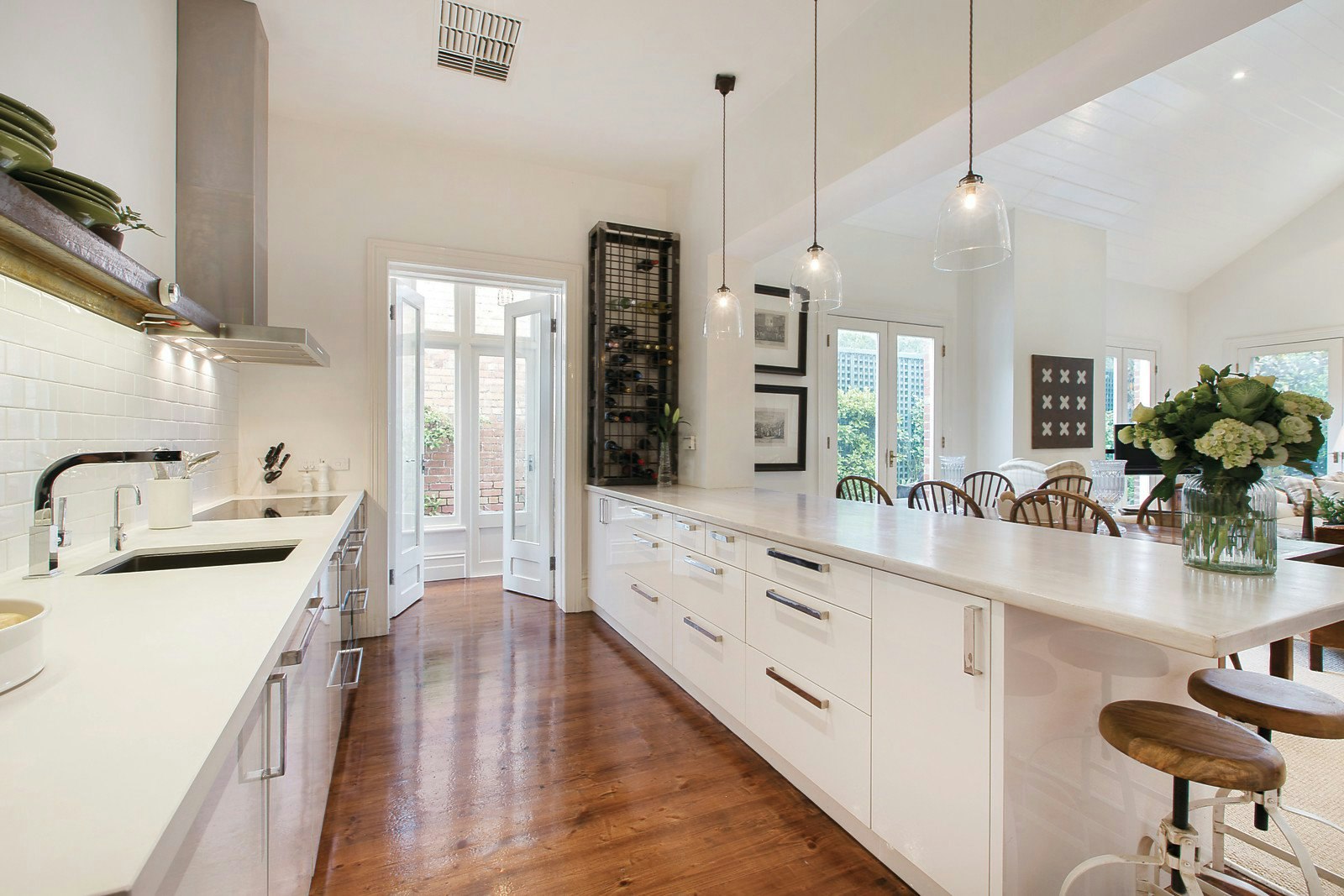 15 Sutherland Road, Armadale, VIC