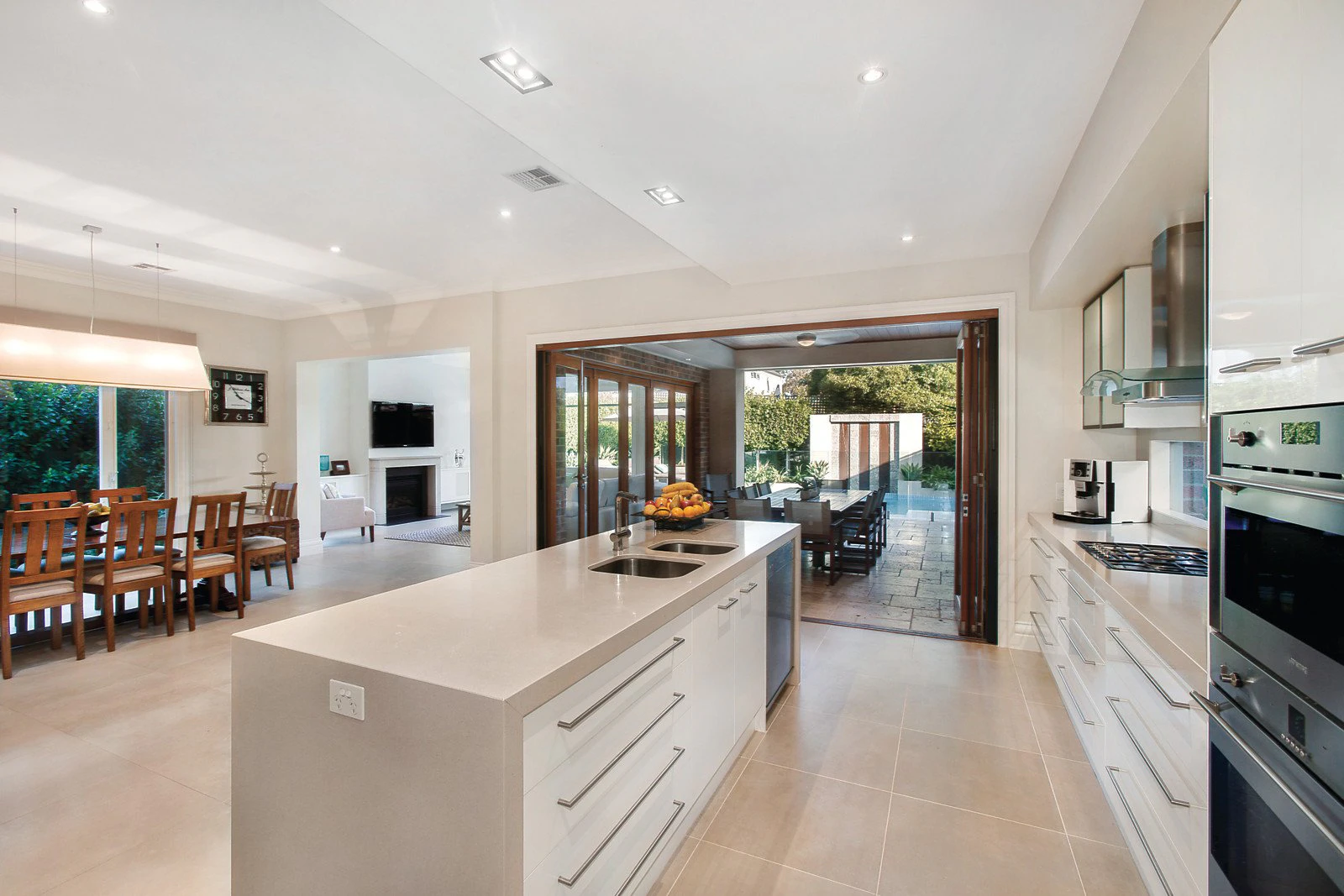 14 Ajana Street, Balwyn North, VIC