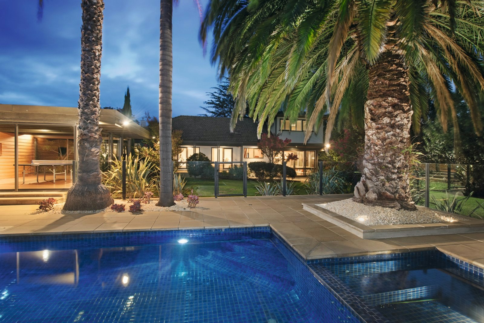 50 Canberra Grove, Brighton East, VIC