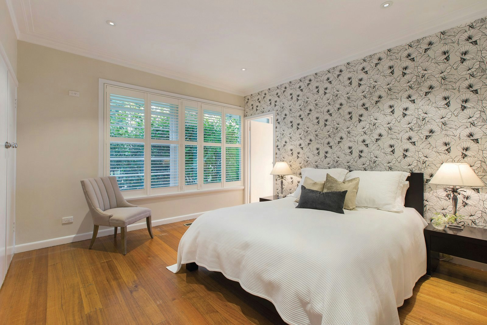 7 Grosvenor Road, Glen Iris, VIC