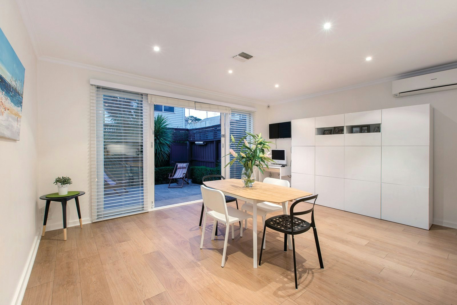 102 Palmerston Crescent, South Melbourne, VIC