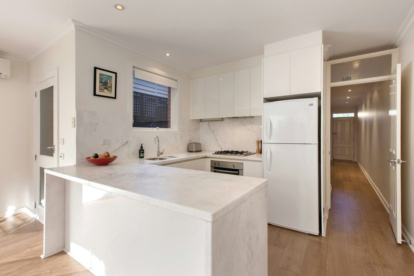 102 Palmerston Crescent, South Melbourne, VIC