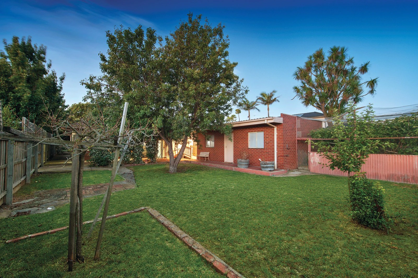 26 Teddington Road, Hampton, VIC