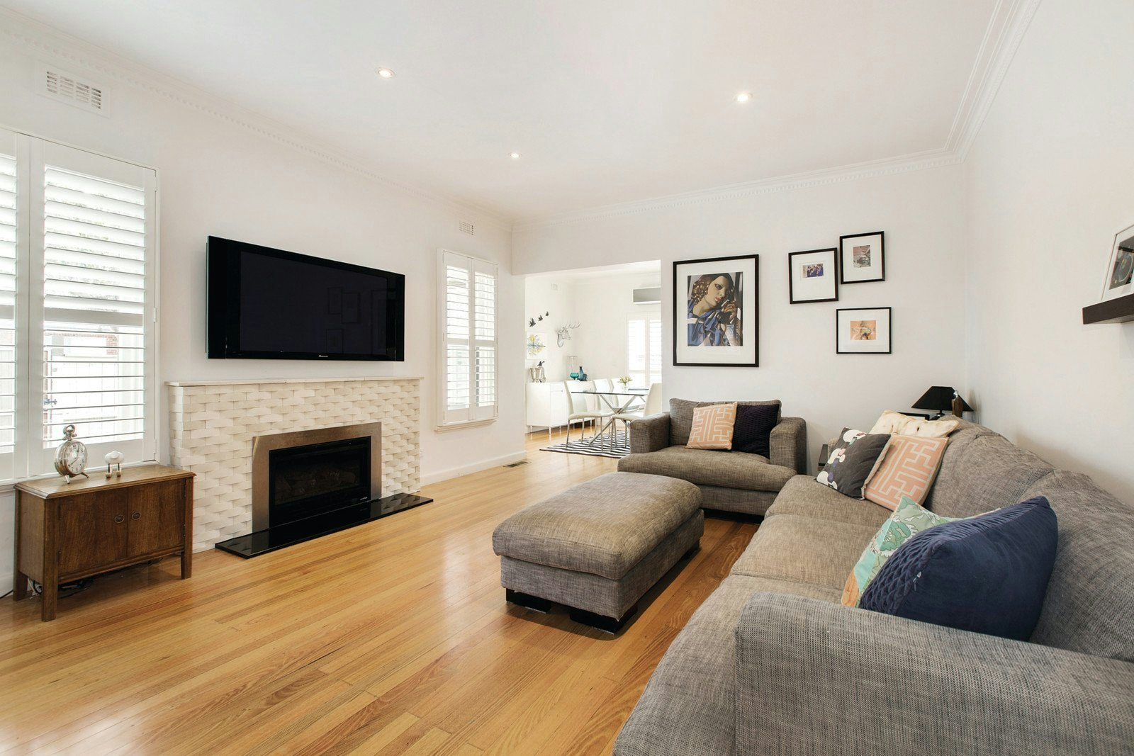 337 Warrigal Road, Burwood, VIC