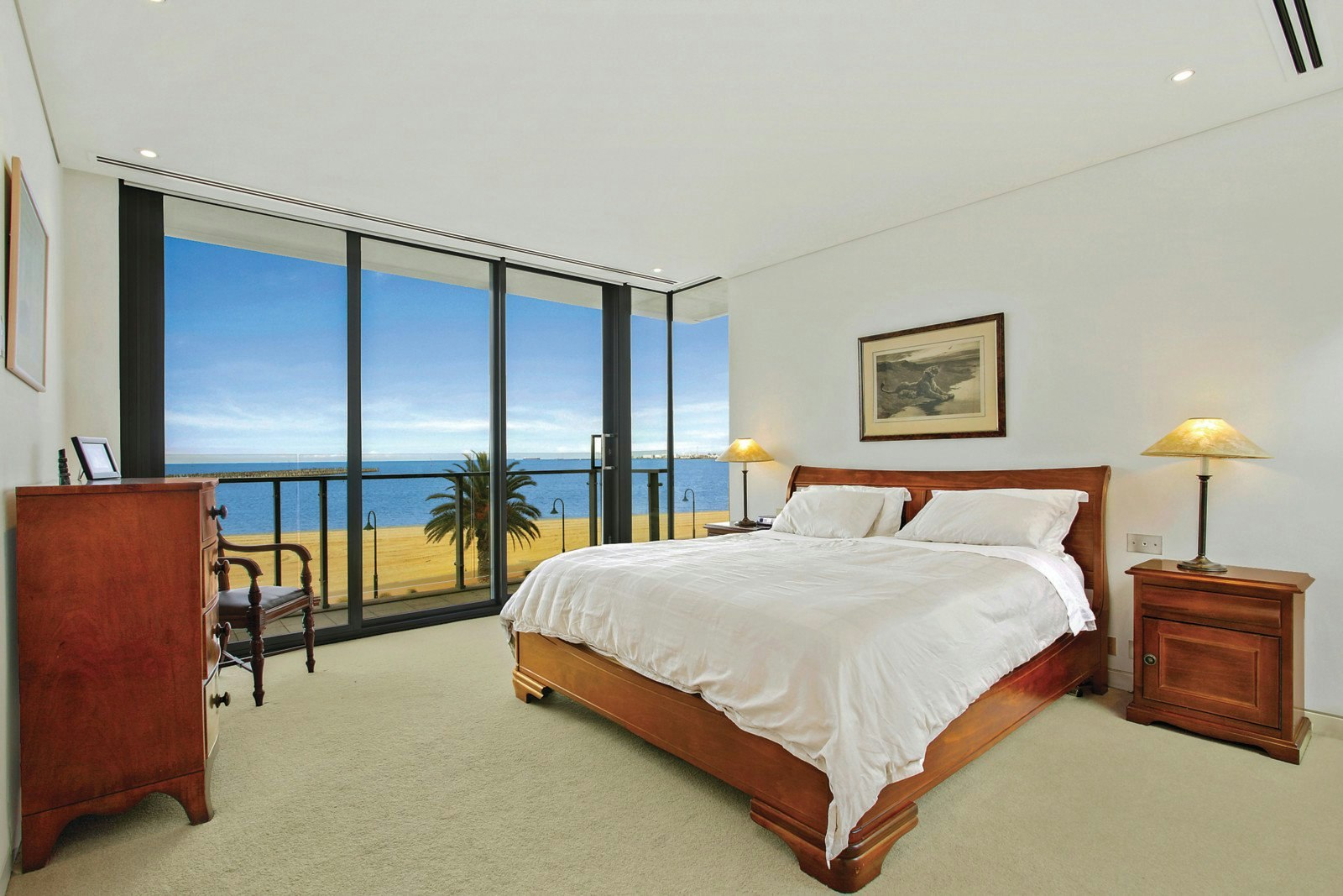 2 First Point, Port Melbourne, VIC