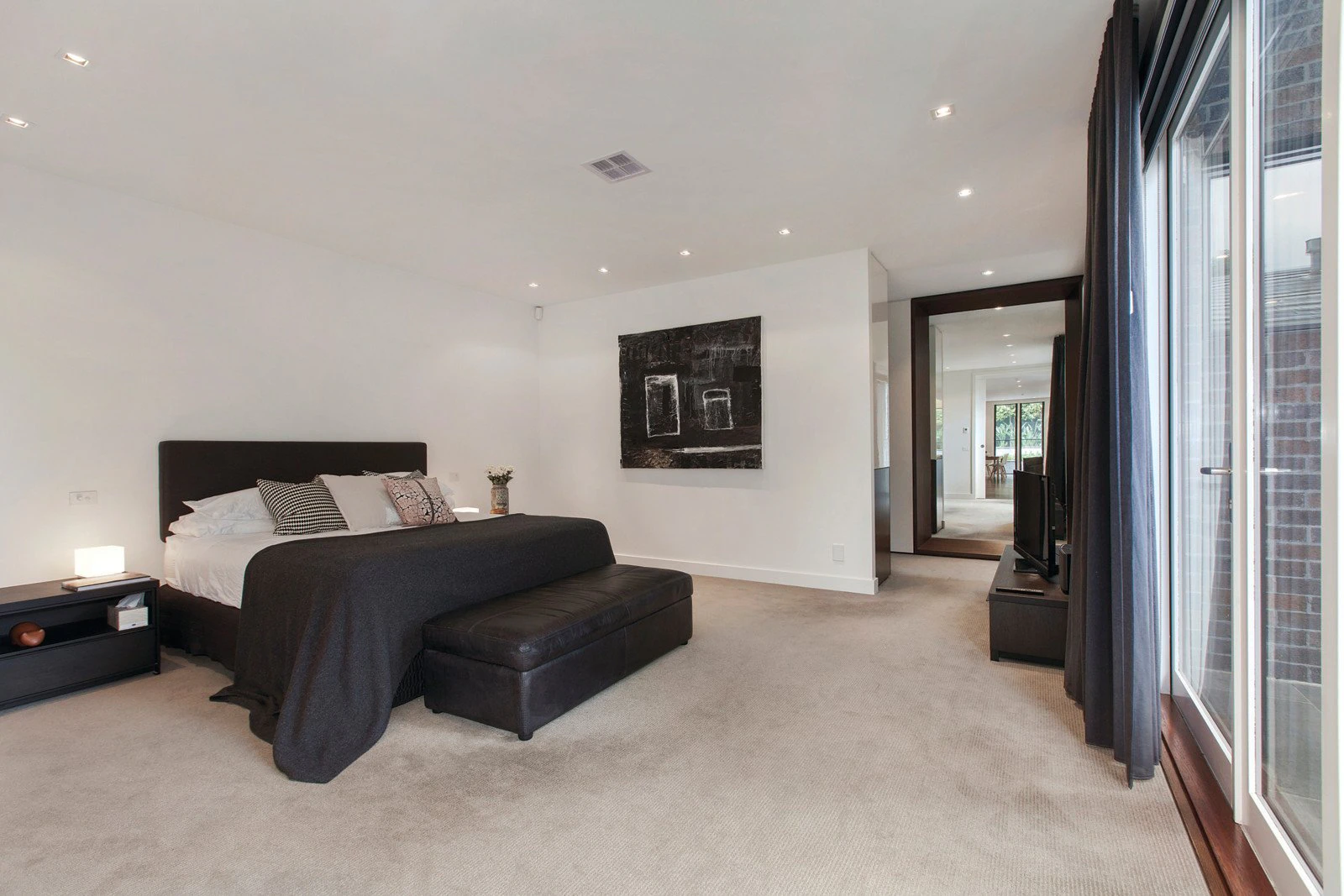 6 Mernda Road, Kooyong, VIC