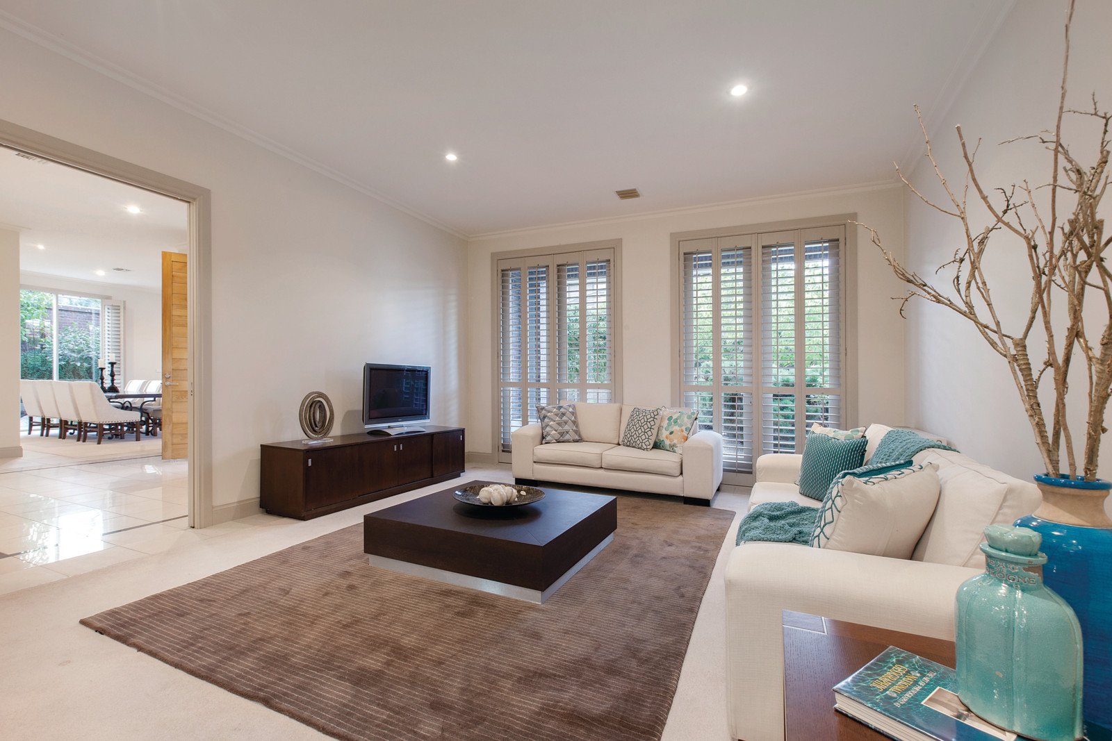 126 Yarrbat Avenue, Balwyn - Thumbnail 2