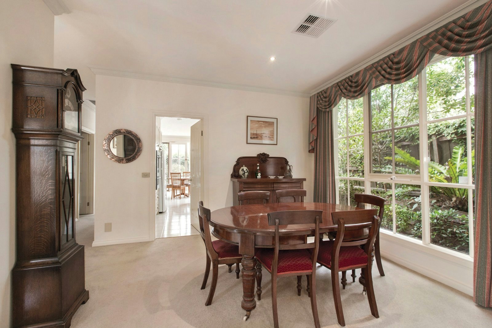 2/39 Allambee Avenue, Camberwell, VIC