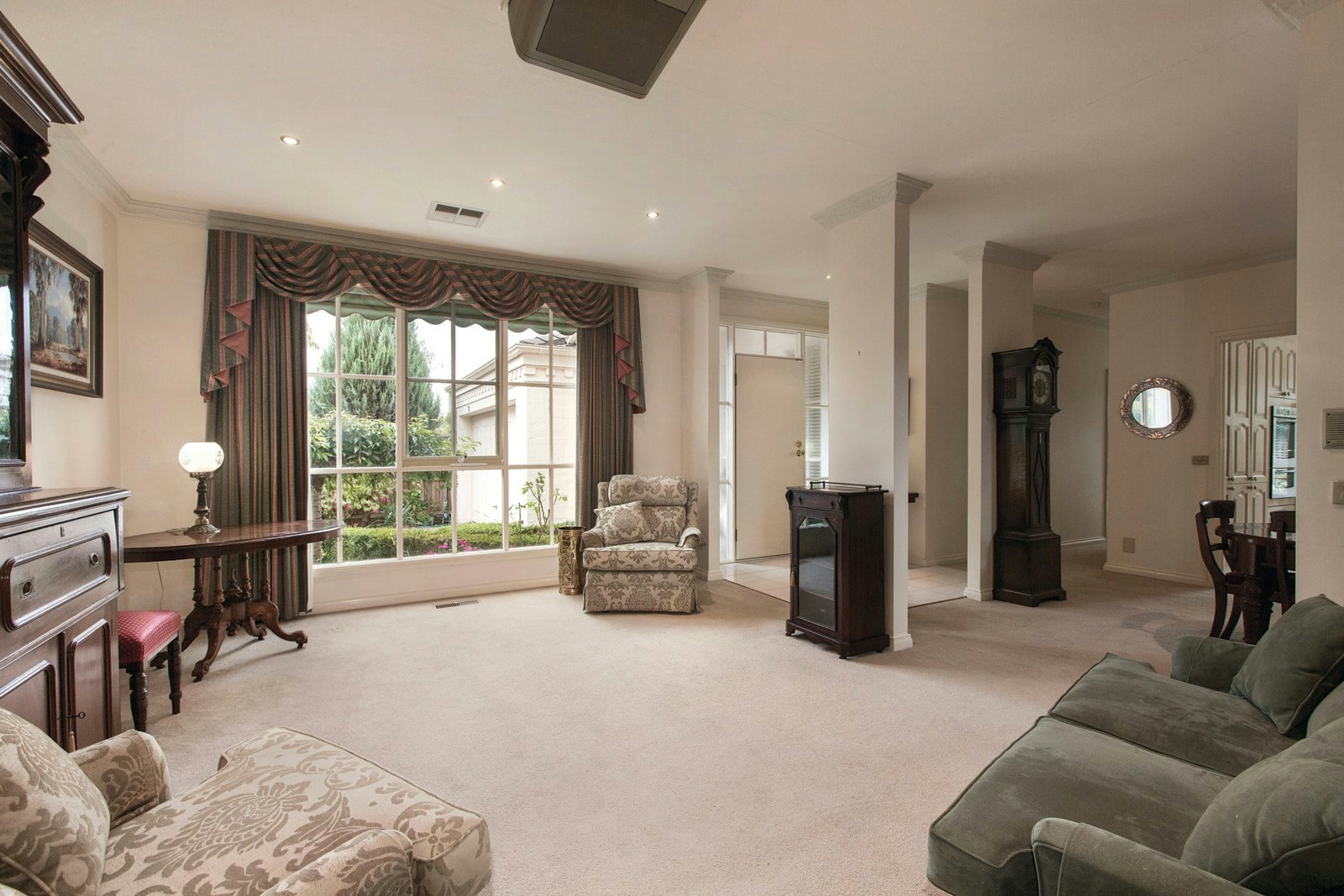 2/39 Allambee Avenue, Camberwell, VIC