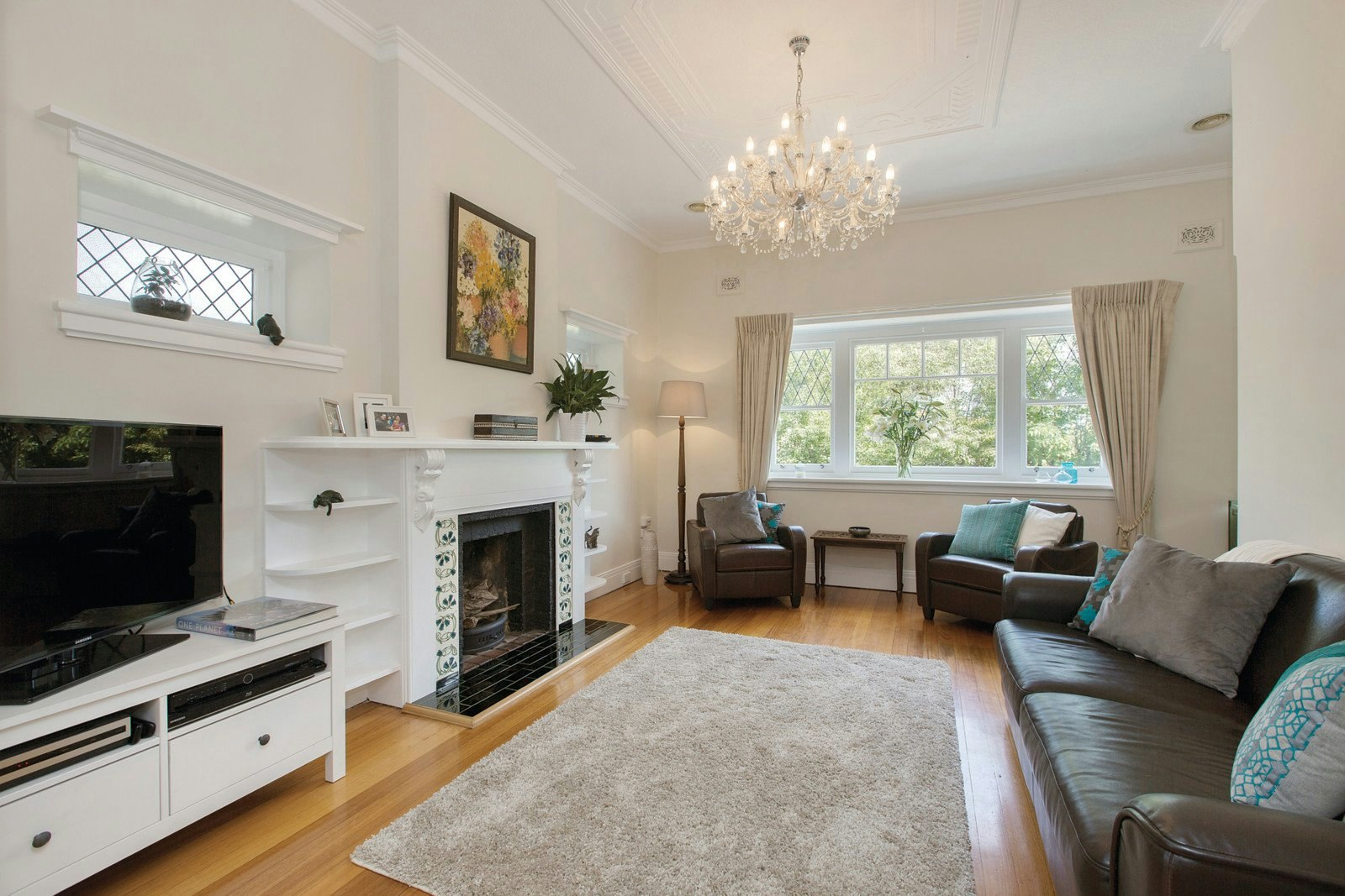 2a Elphin Grove, Camberwell, VIC