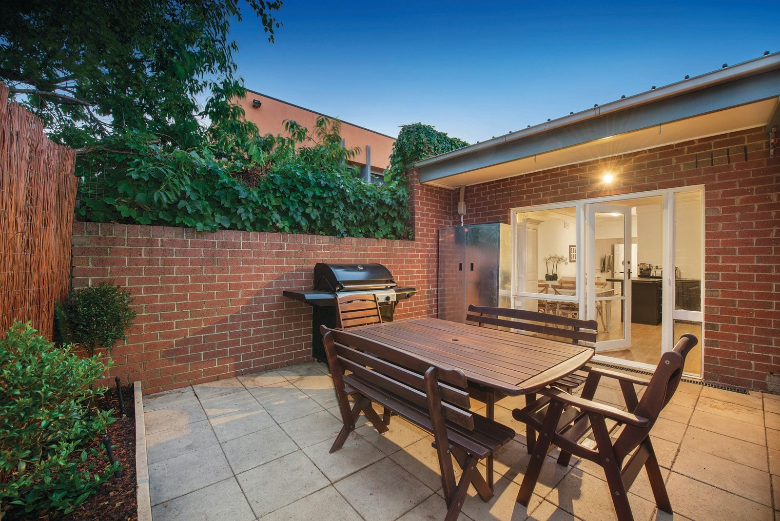 30 Cruikshank Street, Port Melbourne, VIC