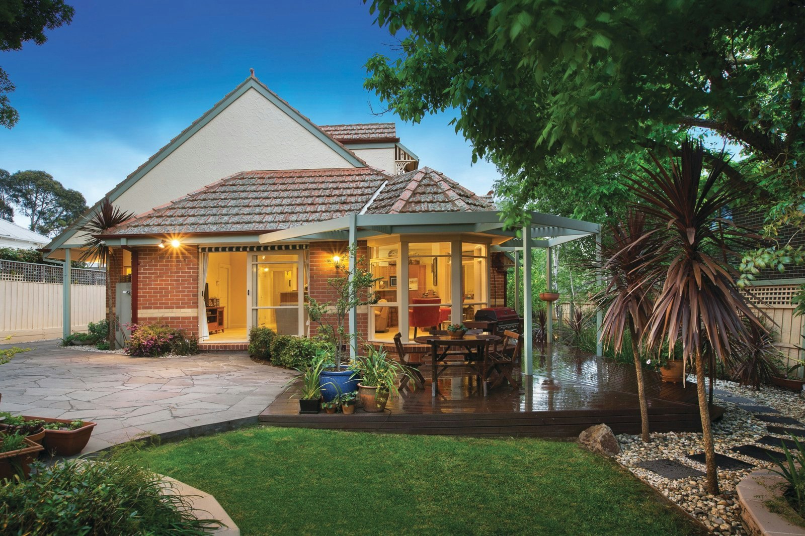 15 Wharton Street, Surrey Hills, VIC