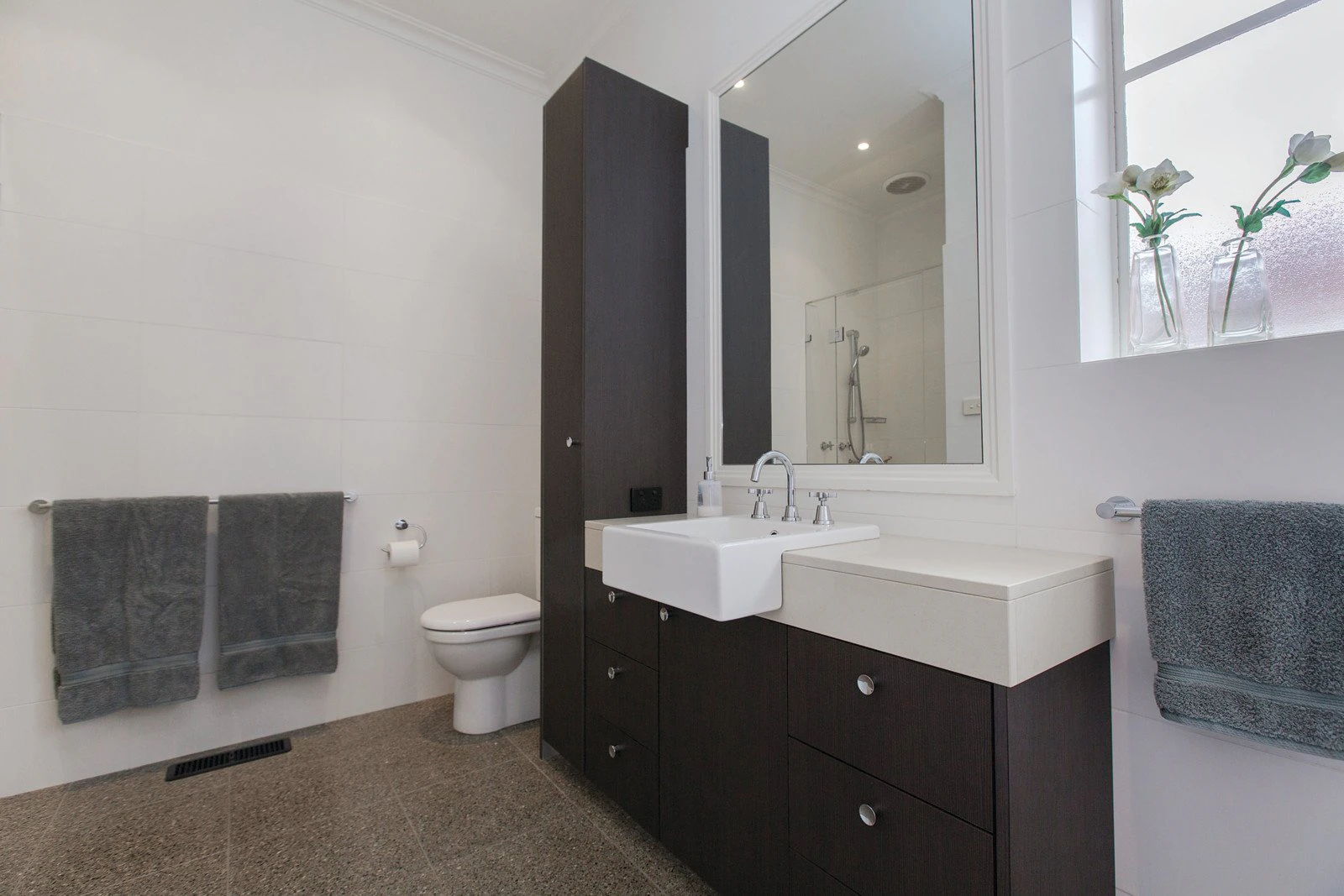 8 Vears Road, Ashburton, VIC