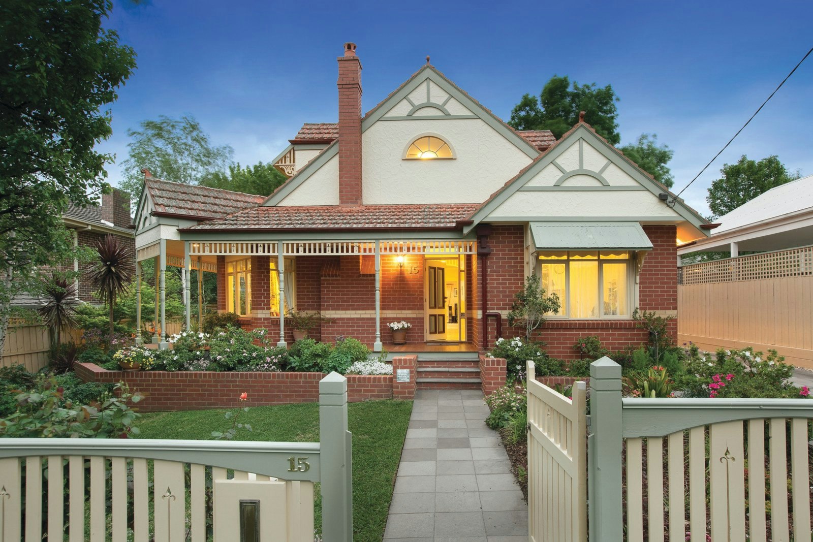 15 Wharton Street, Surrey Hills, VIC