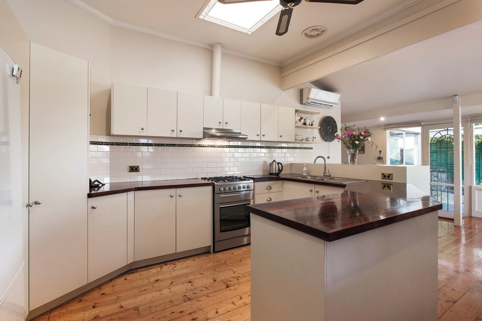 99 Argyle Road, Kew, VIC