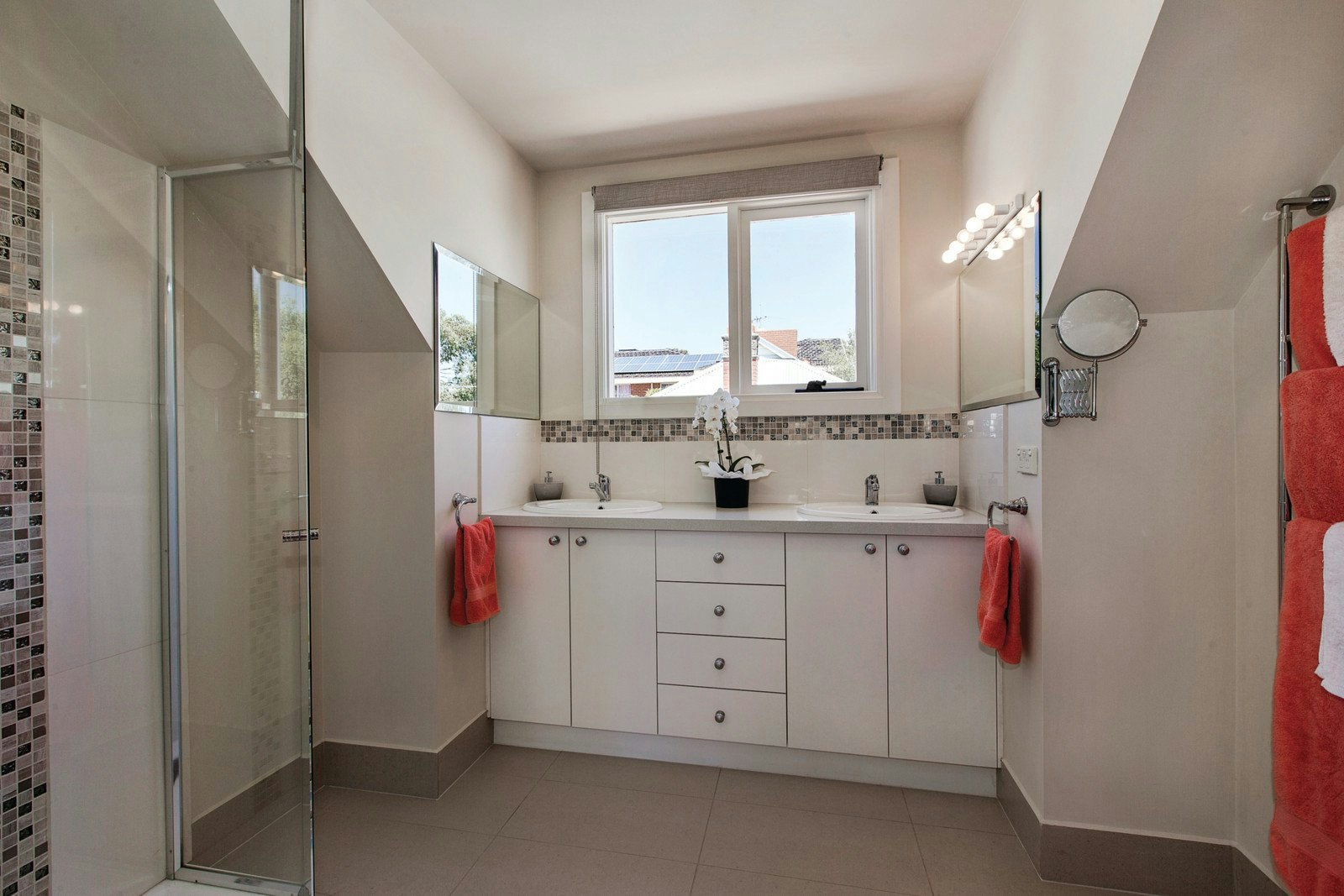 15 Wharton Street, Surrey Hills, VIC