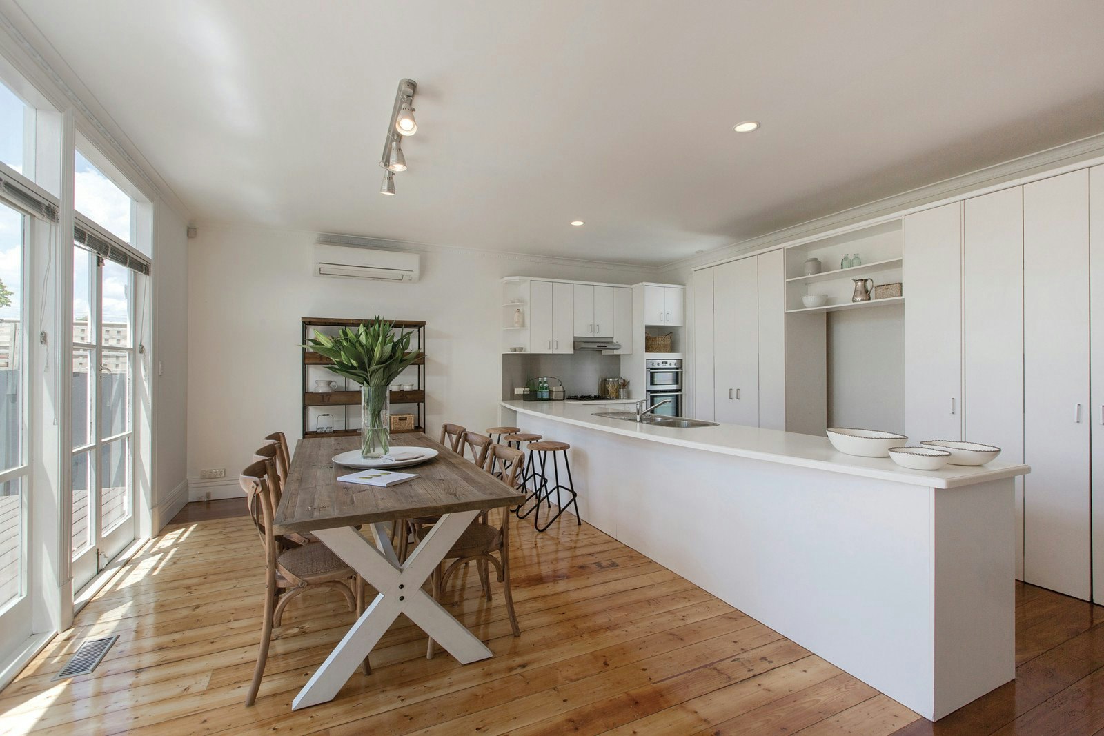 21 Leopold Street, Glen Iris, VIC