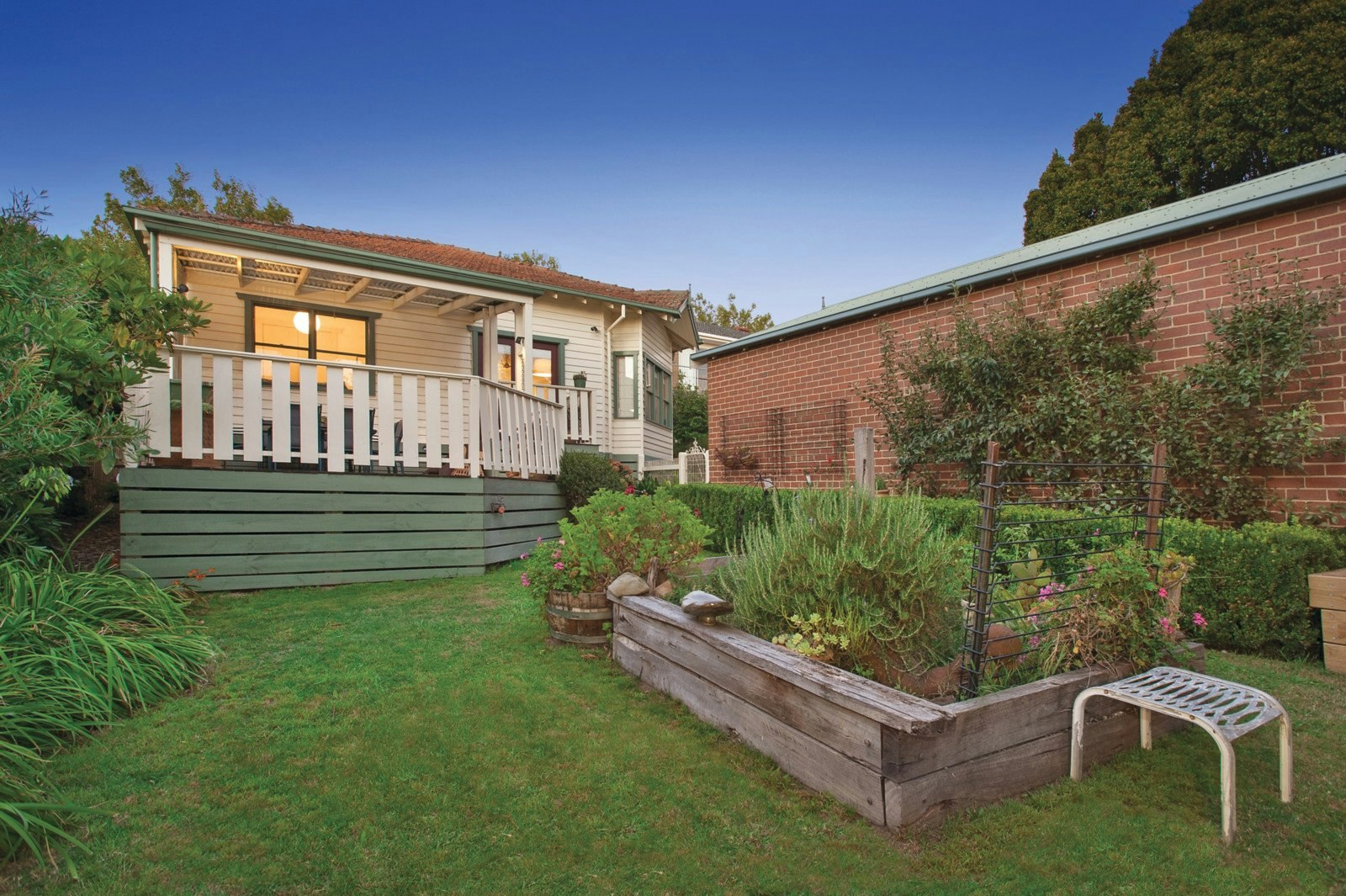 42 Erasmus Street, Surrey Hills, VIC