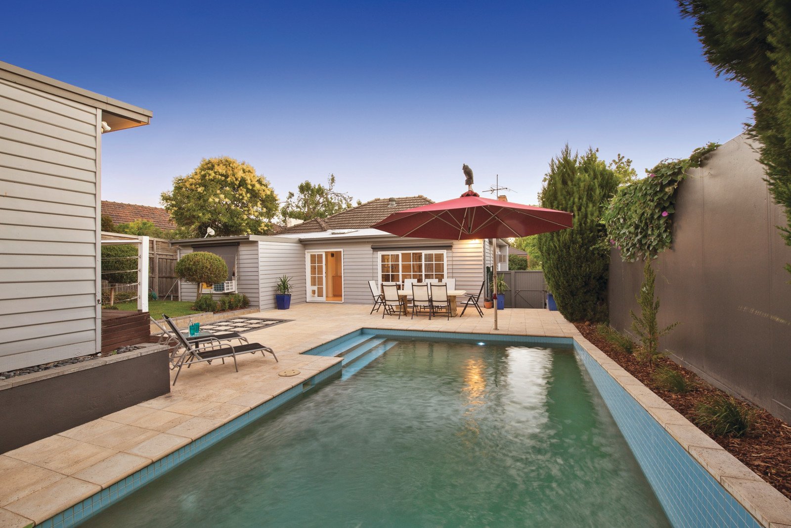 21 Hood Street, Balwyn North - Thumbnail 2