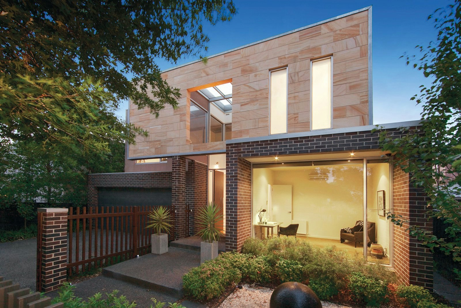 70 Rowell Avenue, Camberwell, VIC