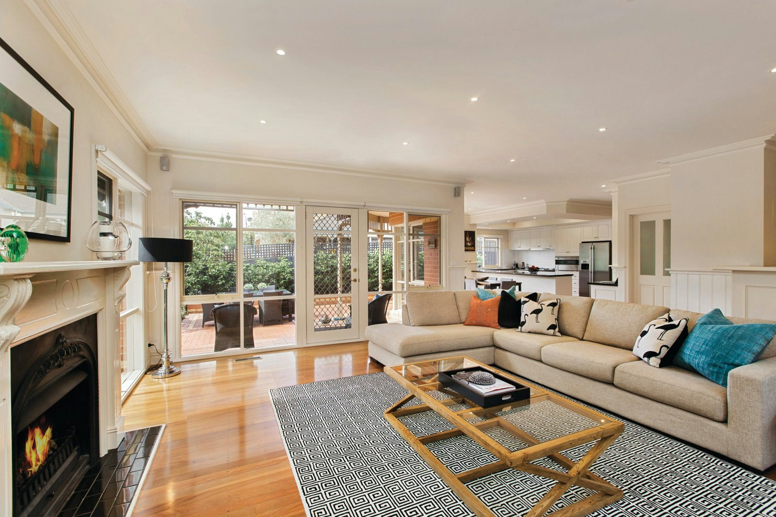 6 James Street, Surrey Hills, VIC