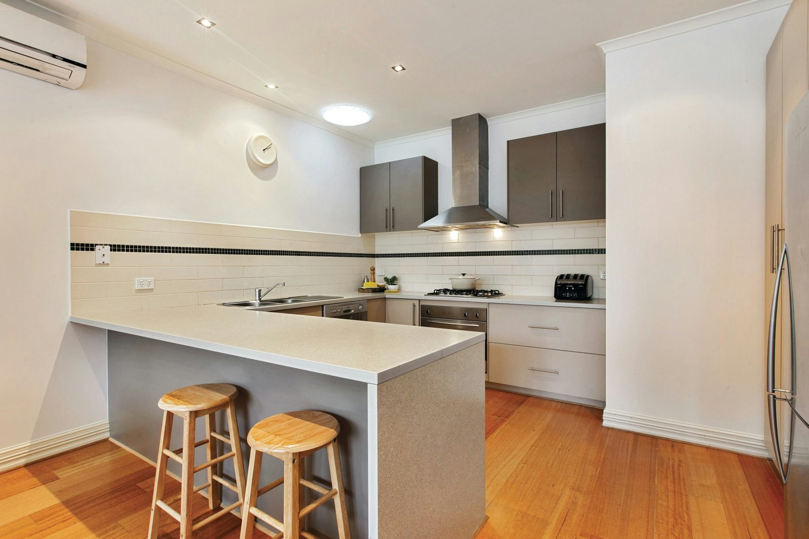 69 Derby Street, Kew, VIC