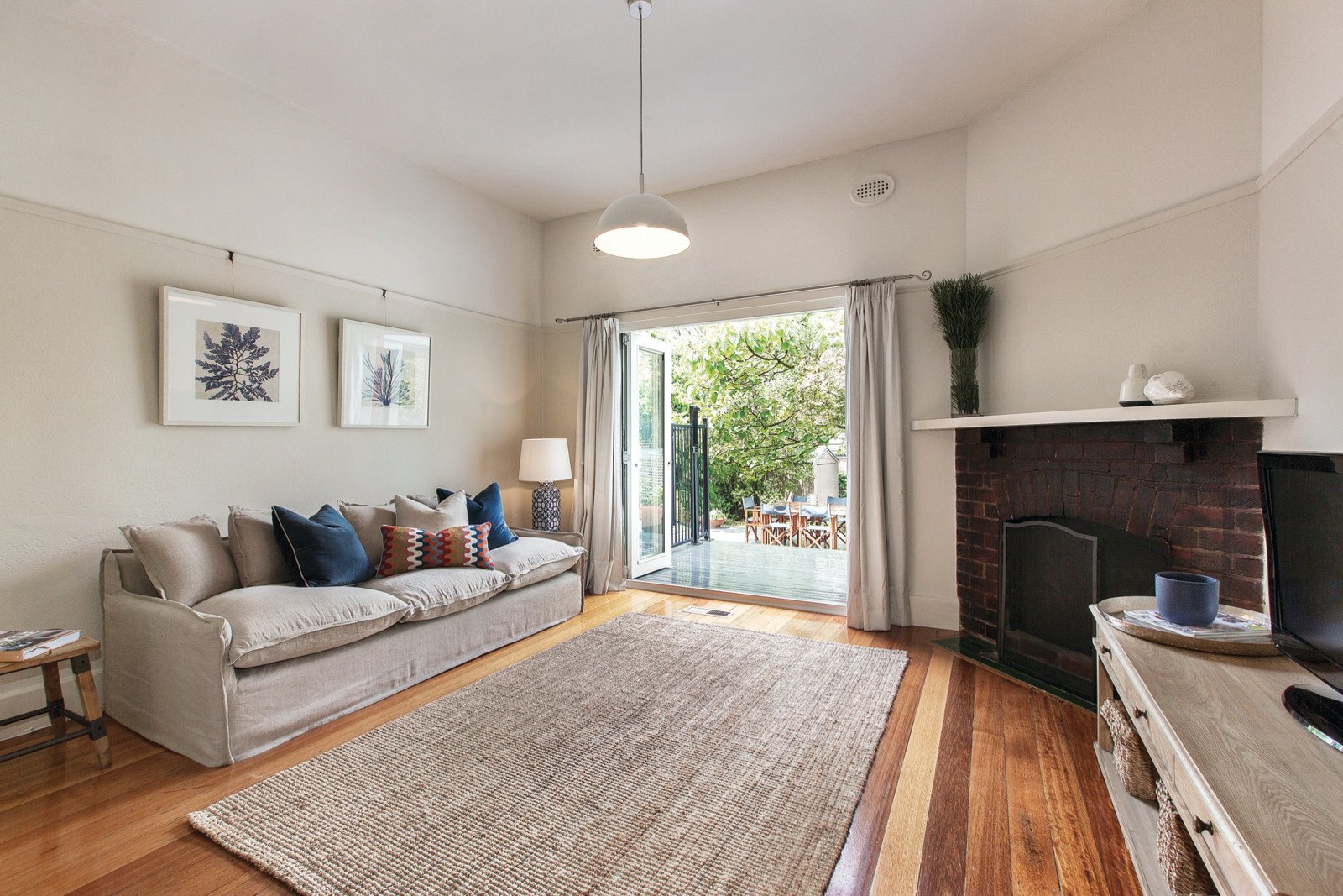 26 Salisbury Avenue, Mont Albert - Thumbnail 3