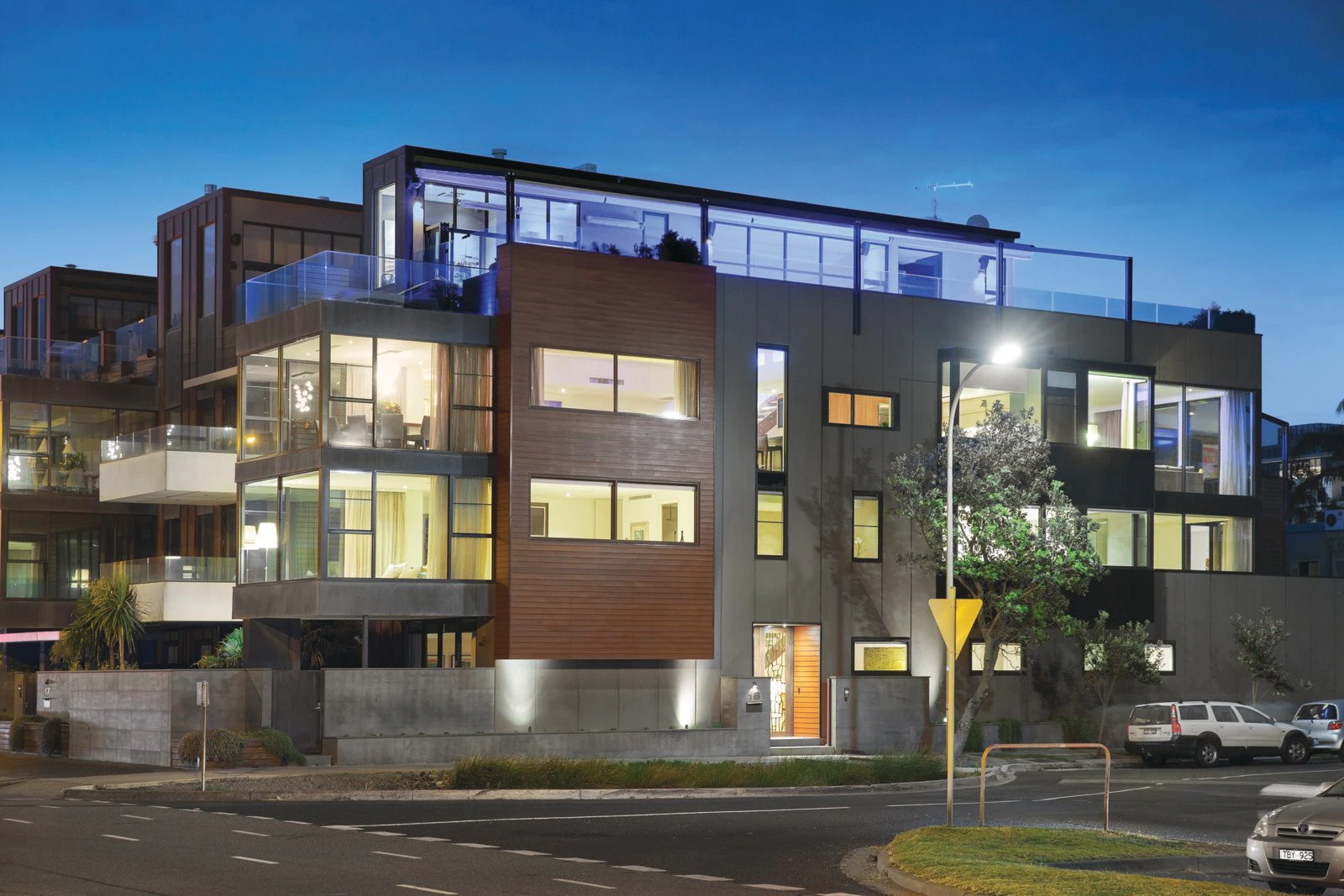 16 Beach Street, Port Melbourne, VIC