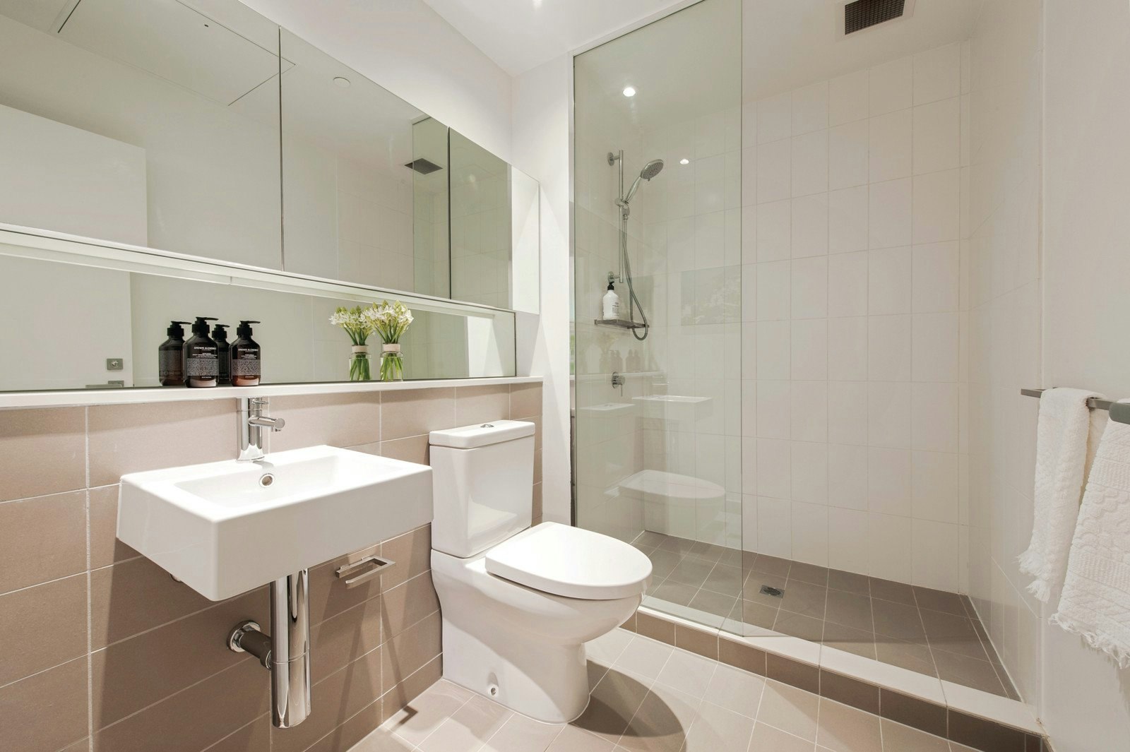 1210/470 St Kilda Road, Melbourne, VIC