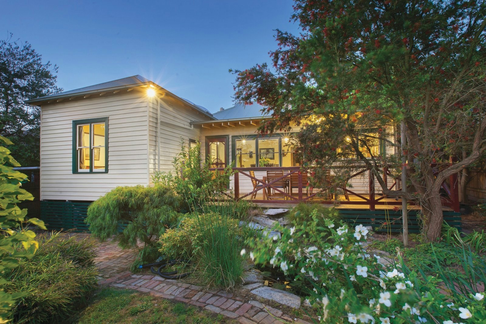 30 Guildford Road, Surrey Hills, VIC