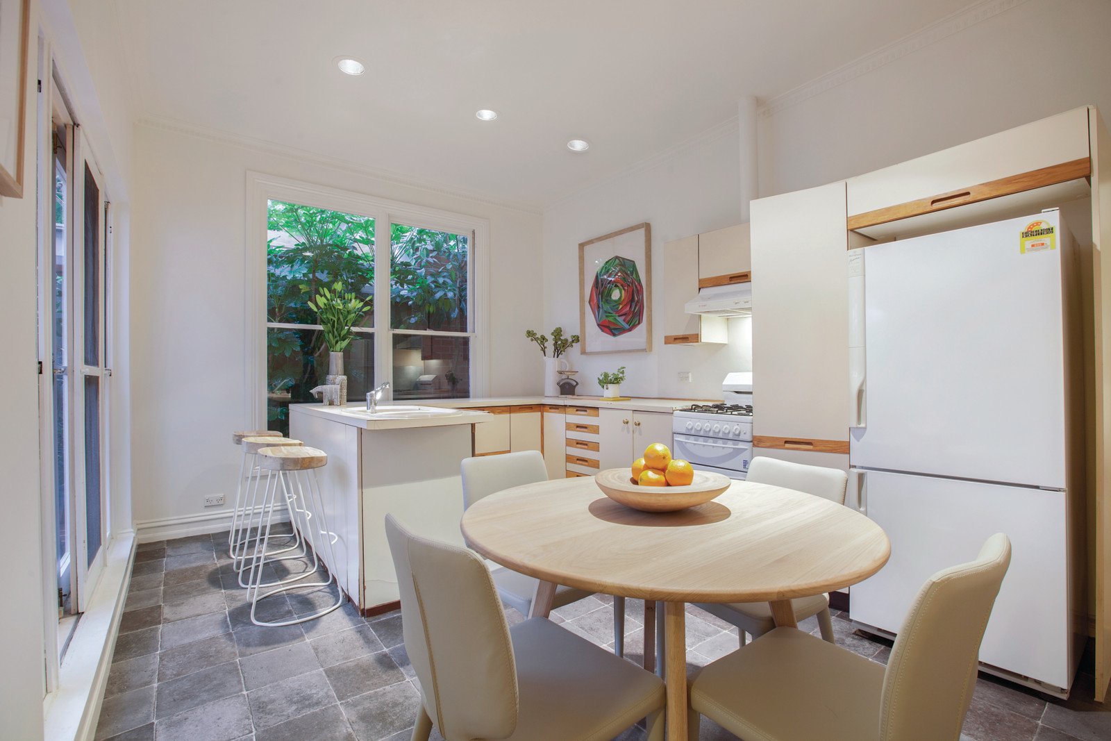 88 Park Street, South Yarra - Thumbnail 4