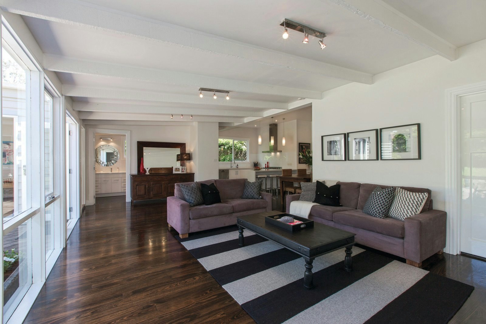 44 Highfield Road, Canterbury, VIC