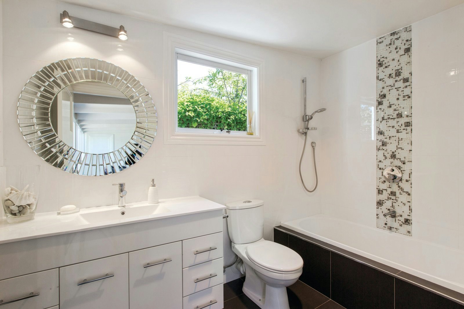 44 Highfield Road, Canterbury, VIC