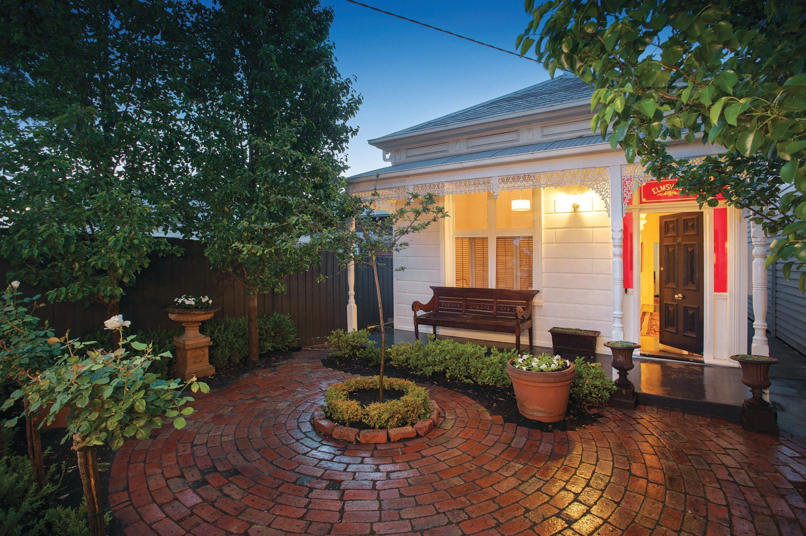 35 Stuart Street, Armadale, VIC