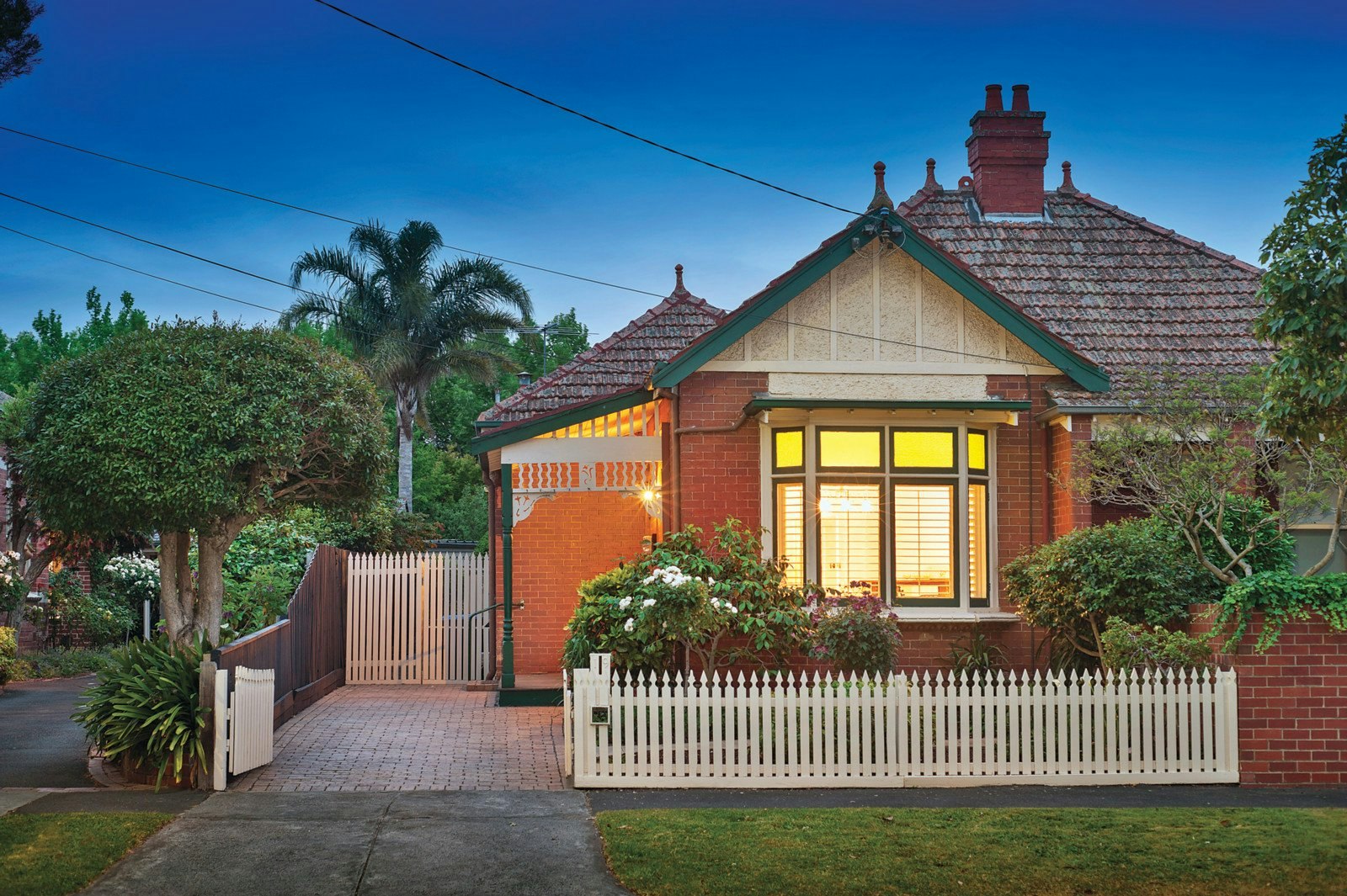 19 Douglas Street, Malvern East, VIC