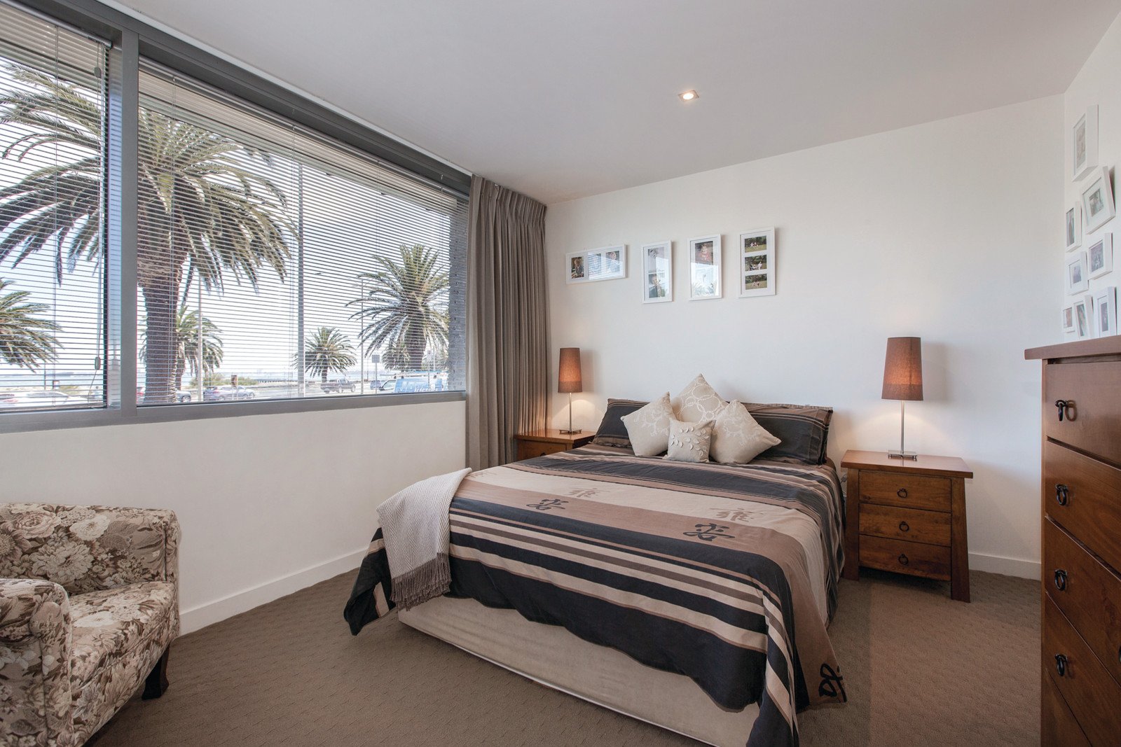 2/23 Beaconsfield Parade, Port Melbourne - Thumbnail 4