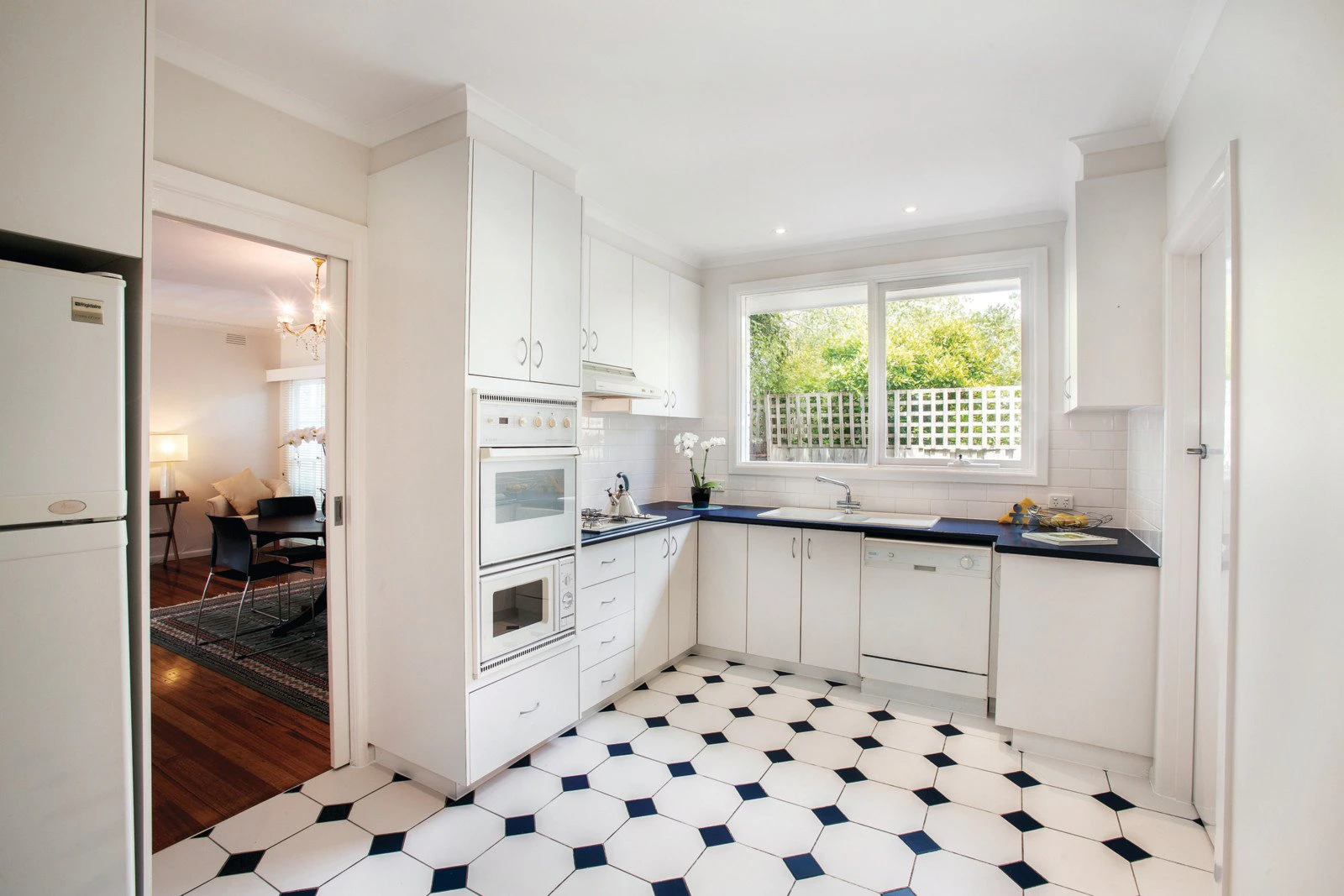 4/14 Donna Buang Street, Camberwell, VIC