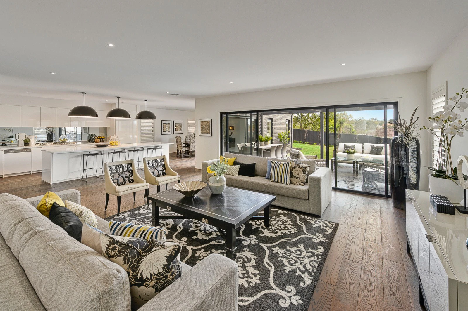 45 Belgravia Avenue, Mont Albert North, VIC