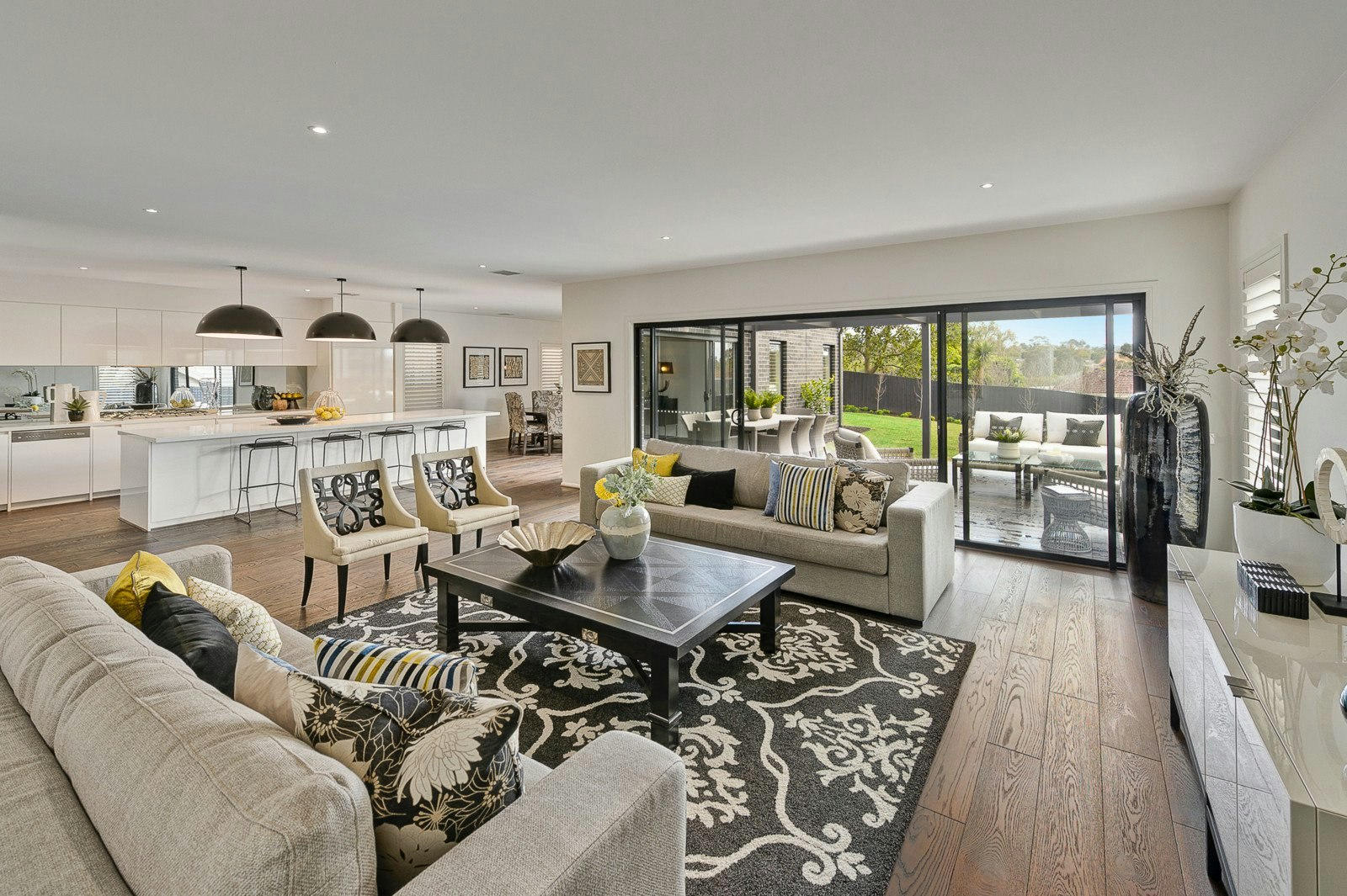 45 Belgravia Avenue, Mont Albert North, VIC