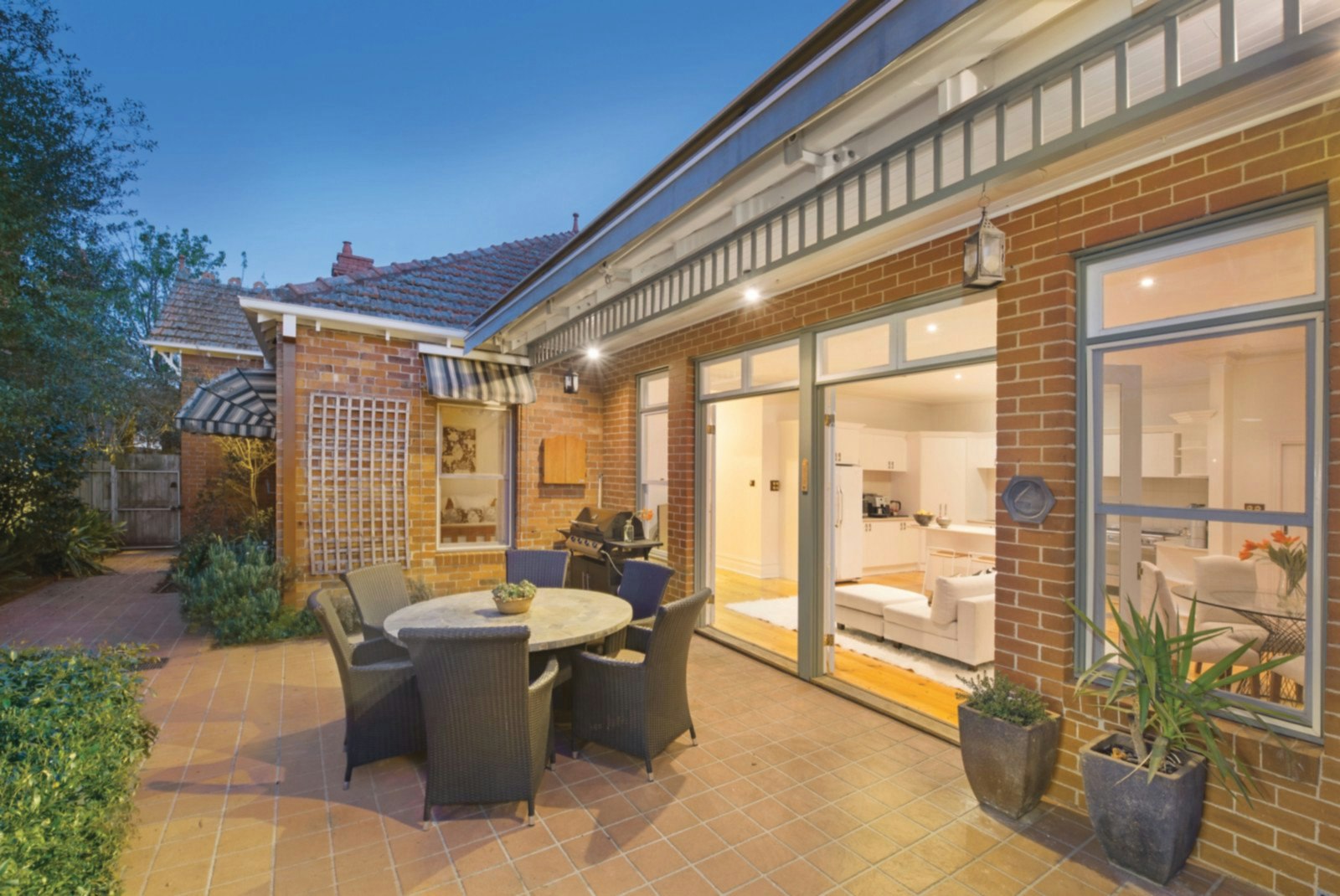 15 Burke Road, Malvern East, VIC