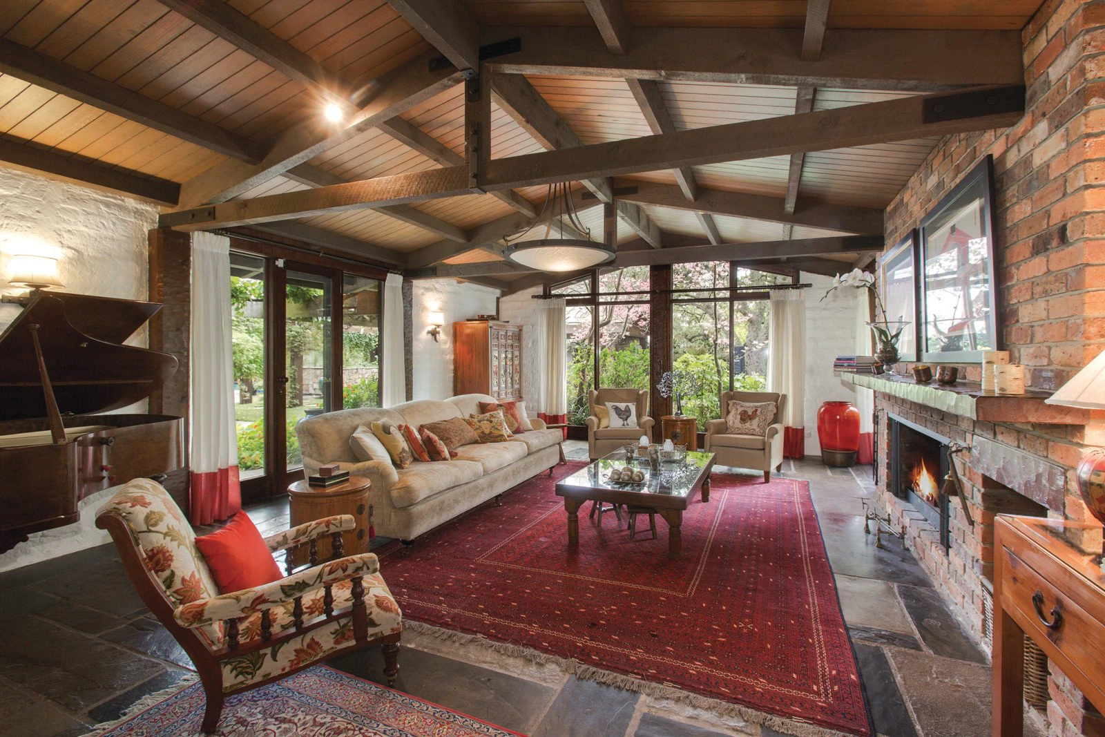 2 Barnsbury Court, Balwyn, VIC