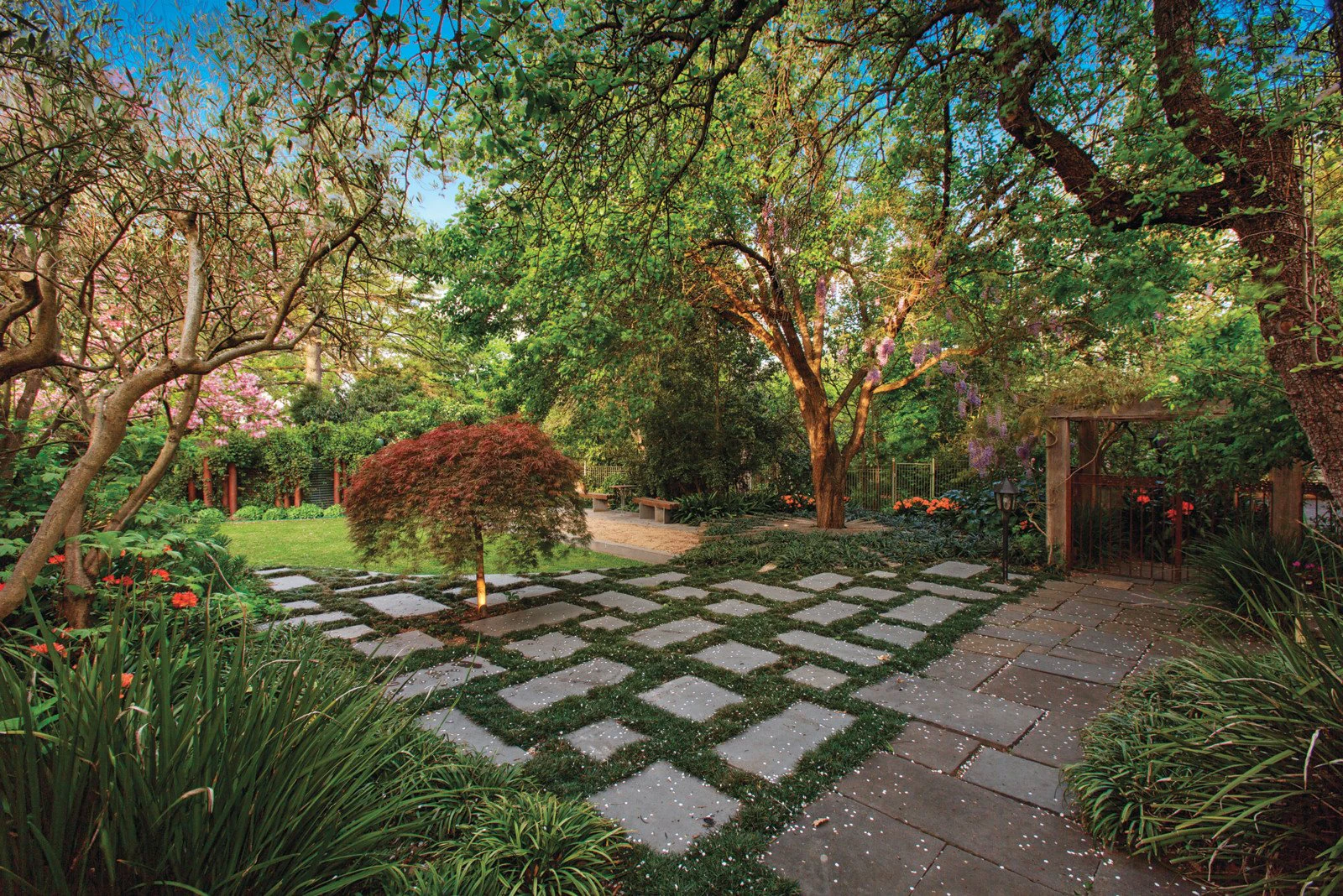 2 Barnsbury Court, Balwyn, VIC