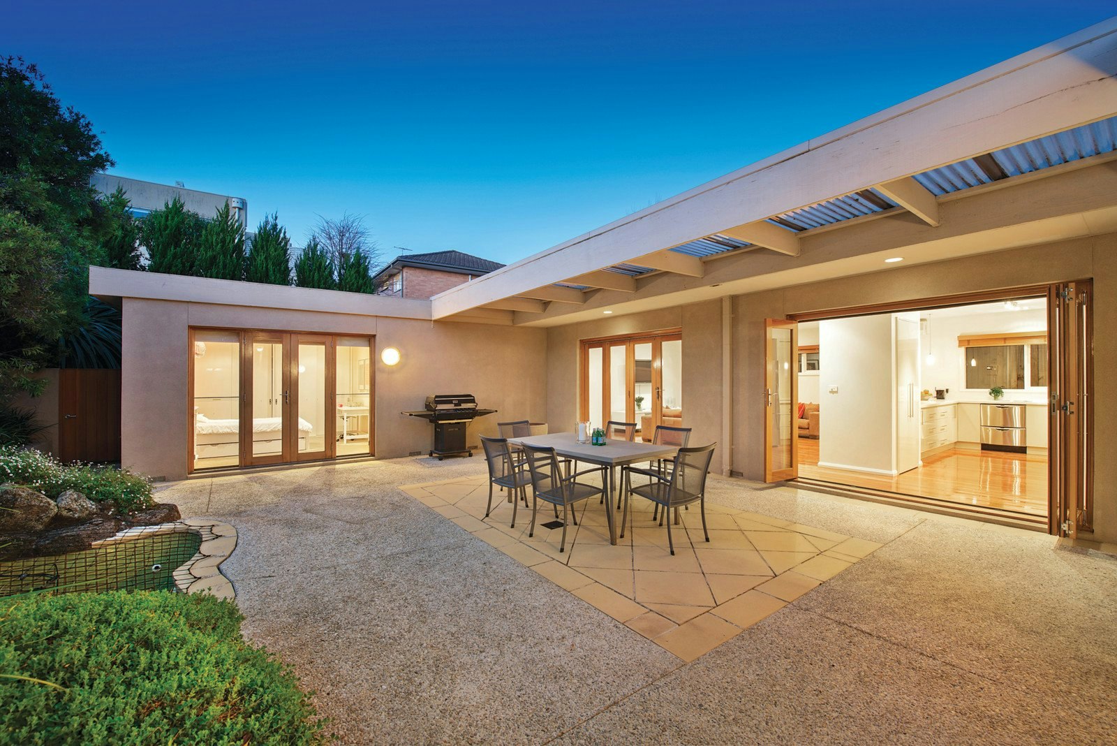 11 Wiseman Street, Hawthorn East, VIC