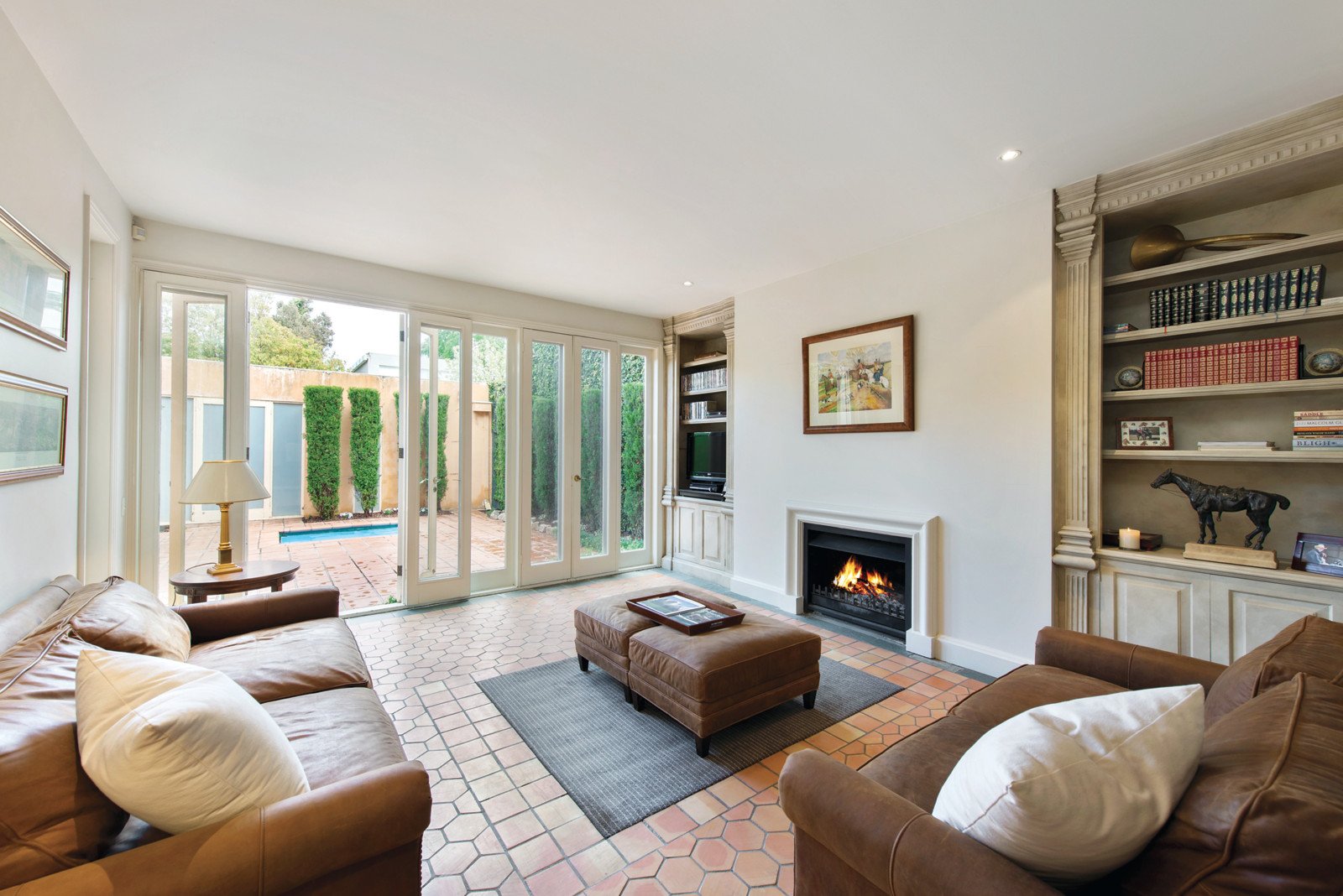 10 Sargood Street, Toorak - Thumbnail 3