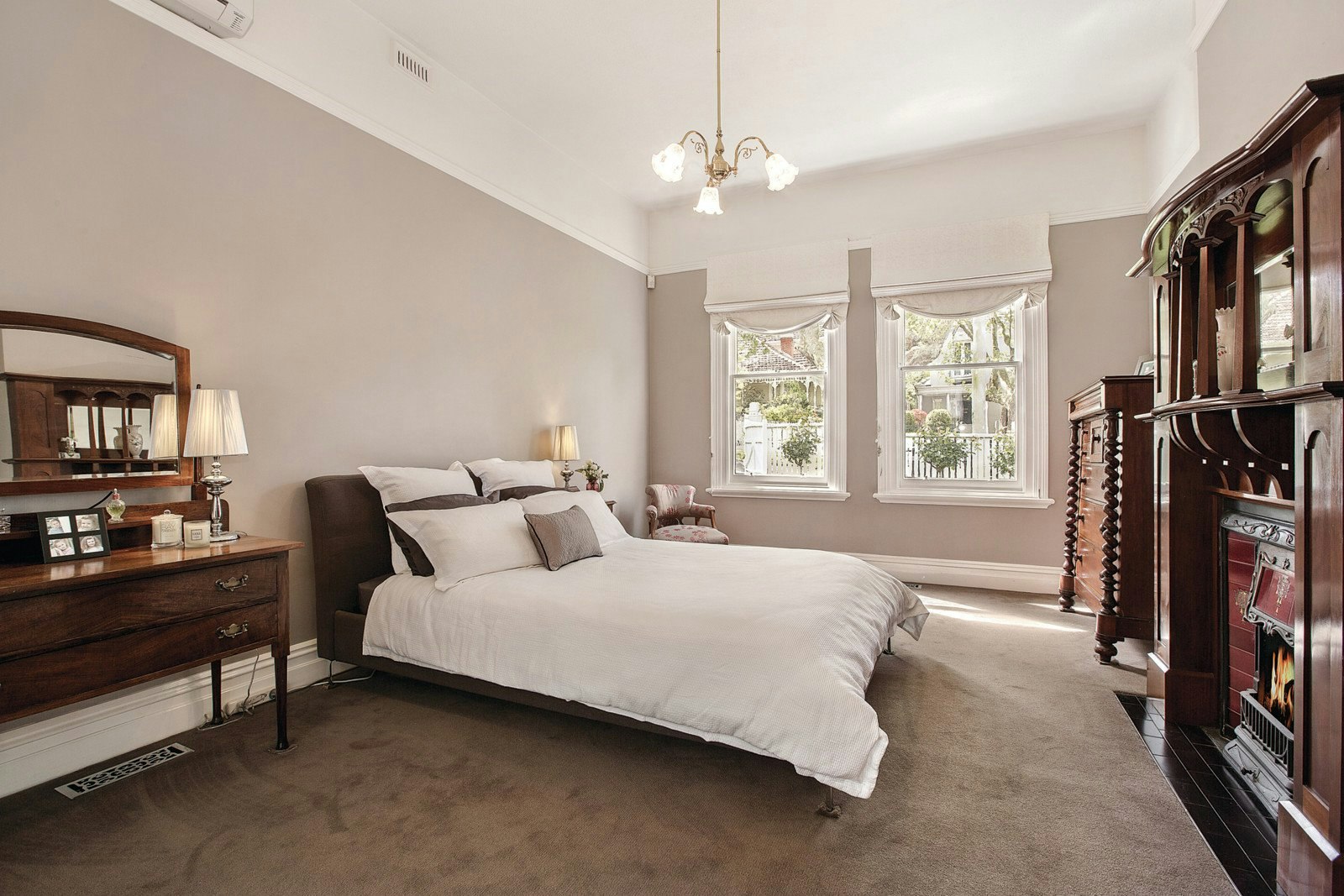 2 Vauxhall Road, Balwyn, VIC