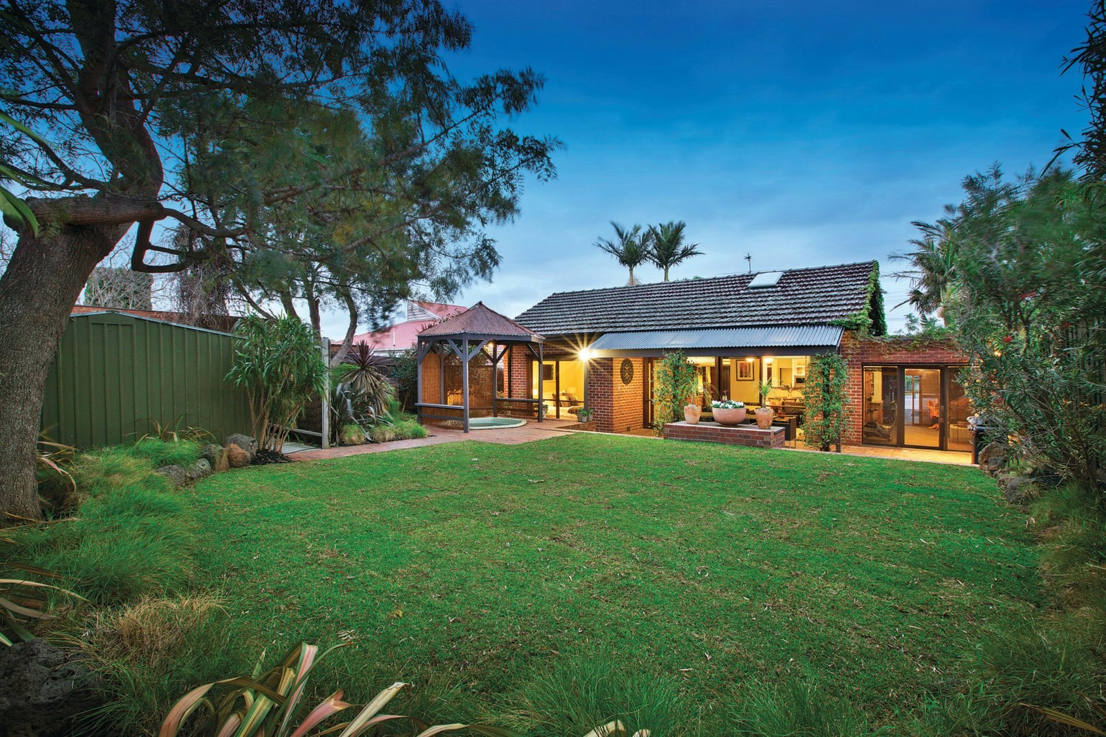 747 Hampton Street, Brighton, VIC