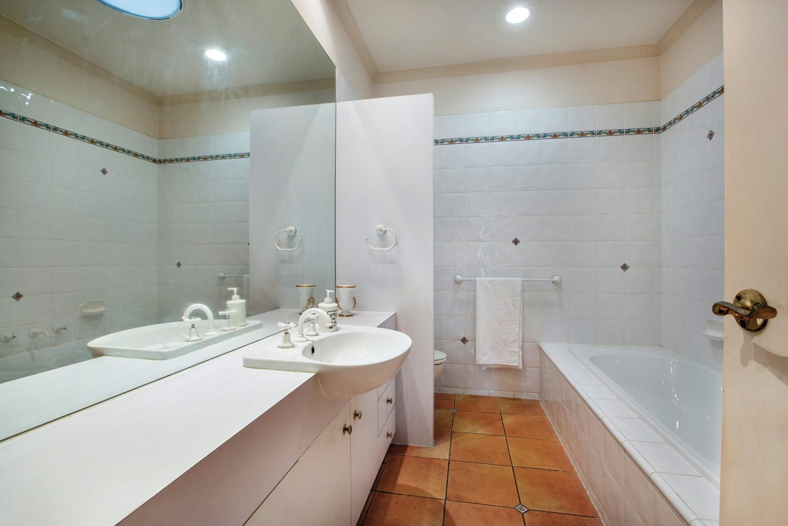 1/20 Mercer Road, Armadale, VIC