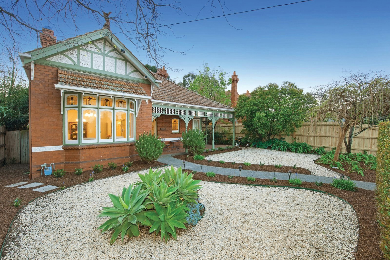 15 Burke Road, Malvern East, VIC