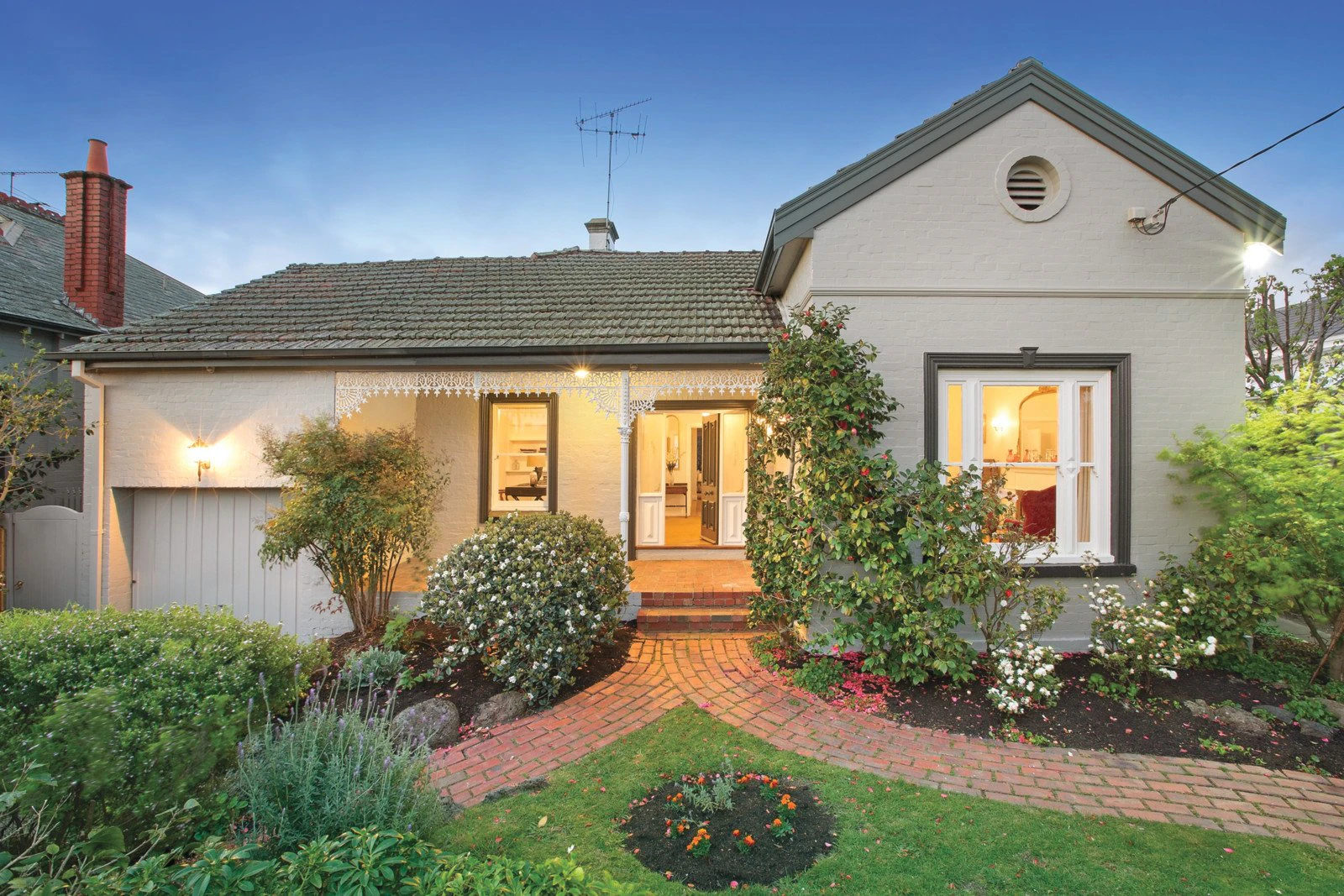 25 Lyndhurst Crescent, Hawthorn, VIC