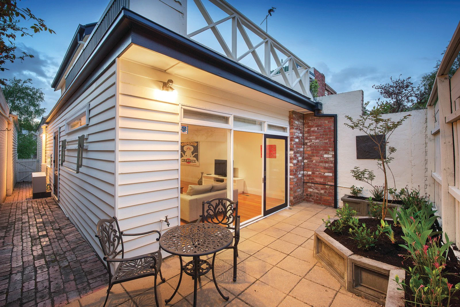 28 Stuart Street, Armadale, VIC